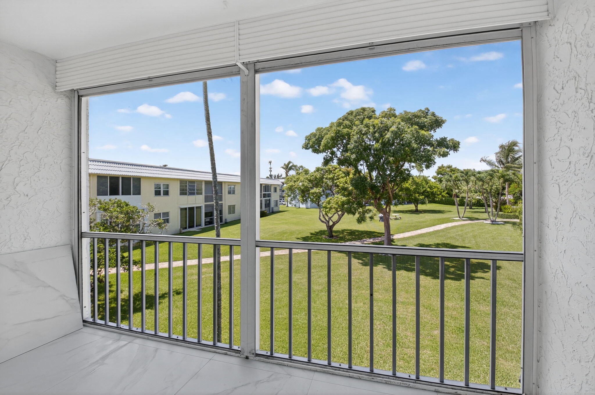 9886 Marina 622 Boulevard 622