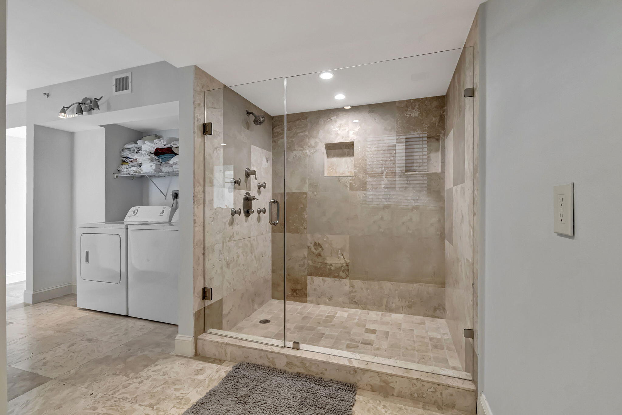 2565 S Ocean Boulevard 103-N