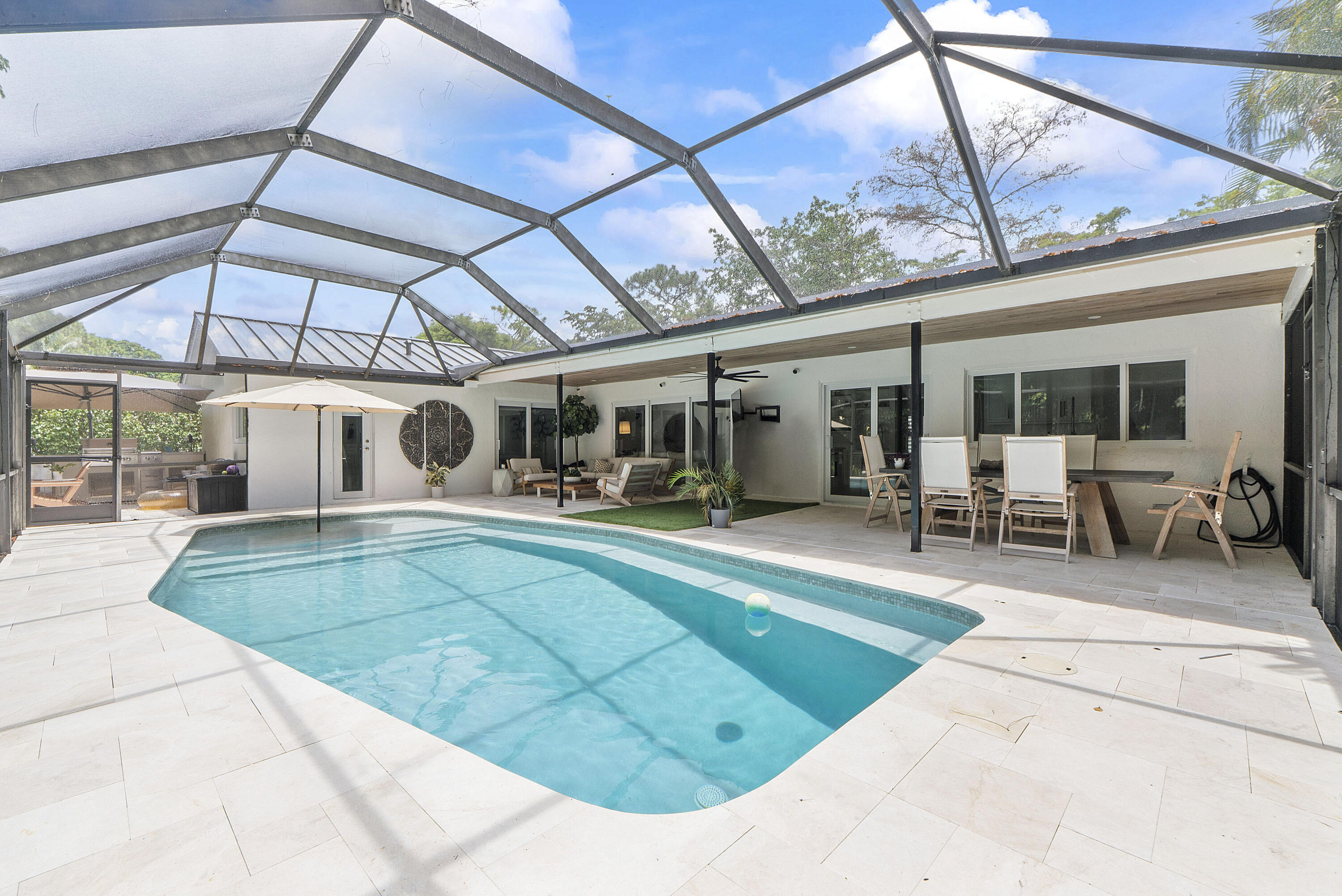 2421 NW 36th Street