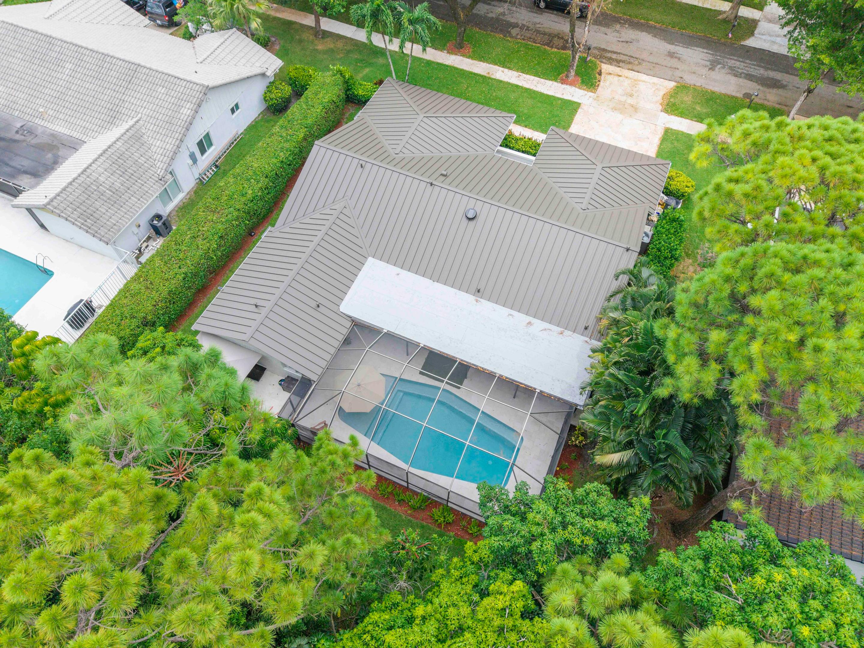 2421 NW 36th Street