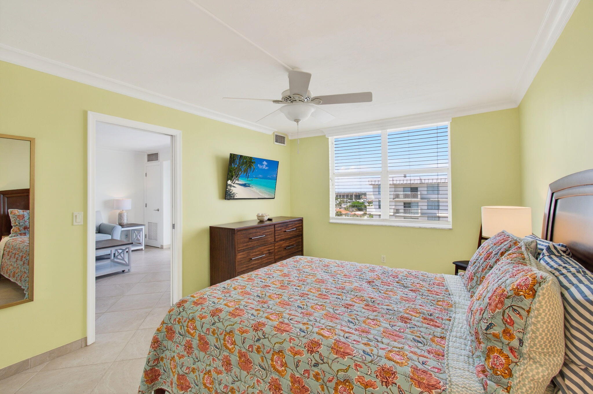 4511 S Ocean Boulevard 1004