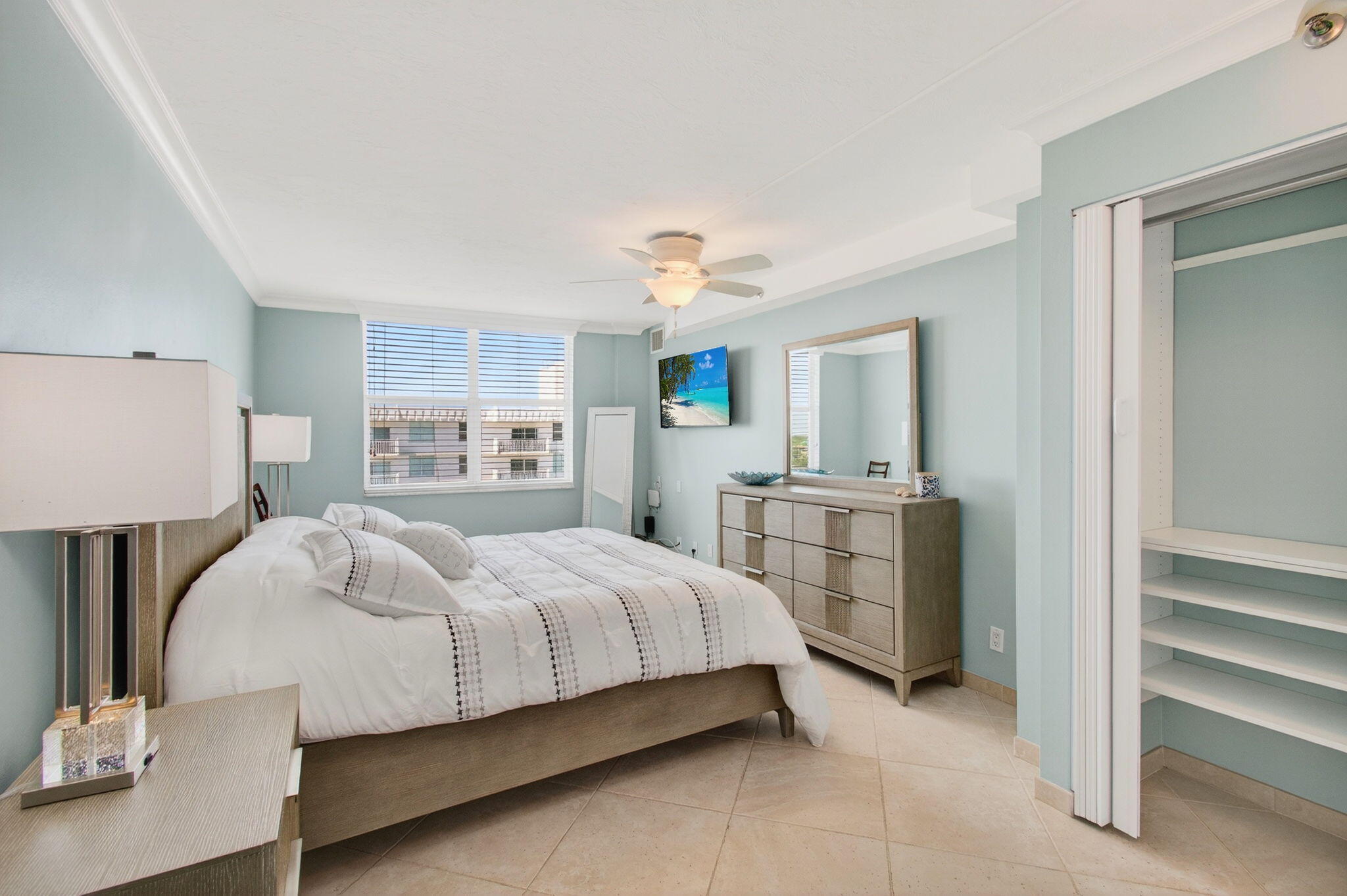 4511 S Ocean Boulevard 1004