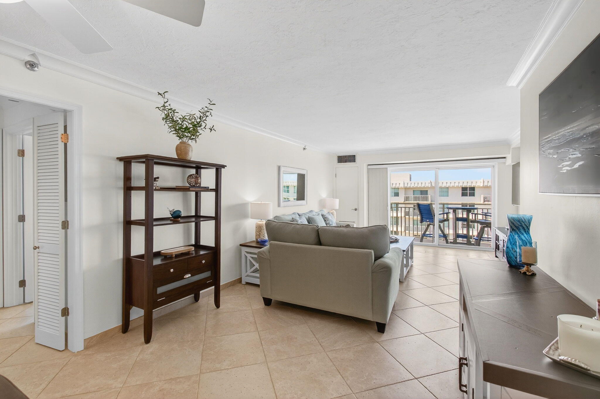 4511 S Ocean Boulevard 1004