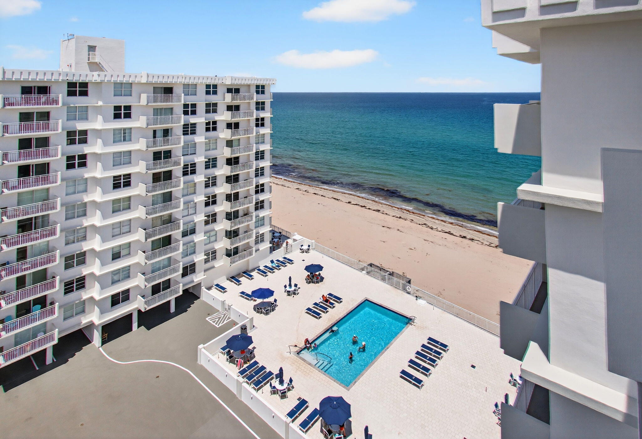 4511 S Ocean Boulevard 1004