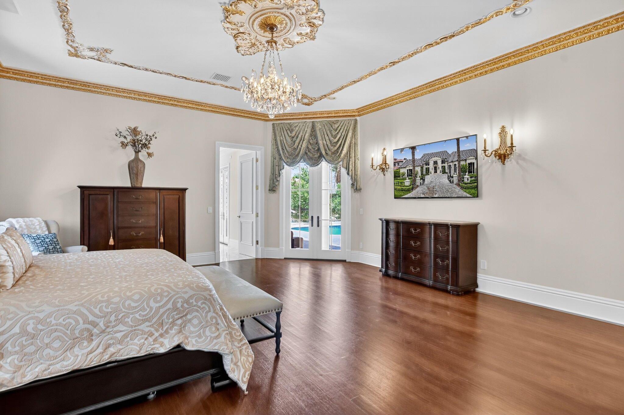 377 E Coconut Palm Road