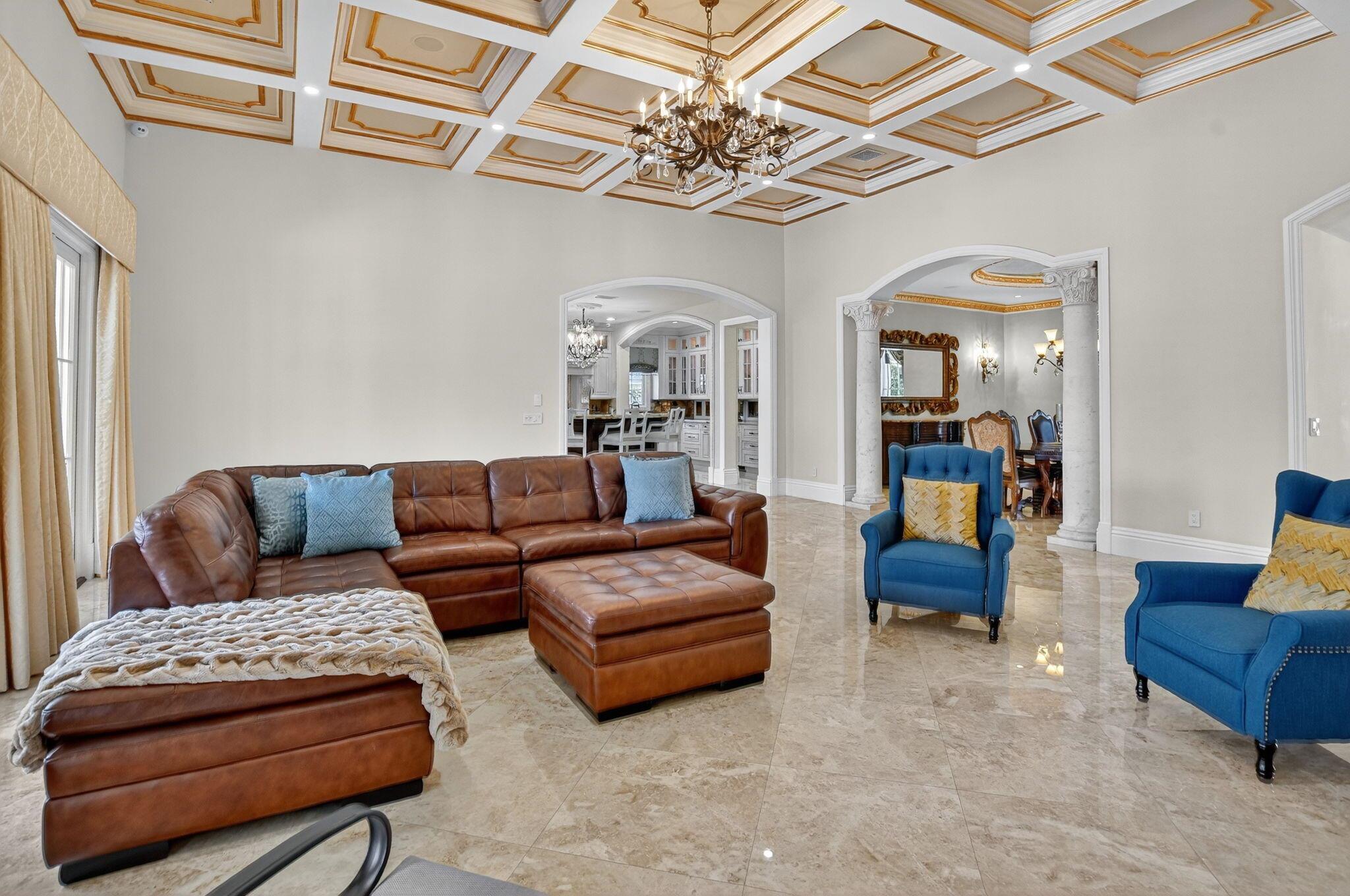 377 E Coconut Palm Road