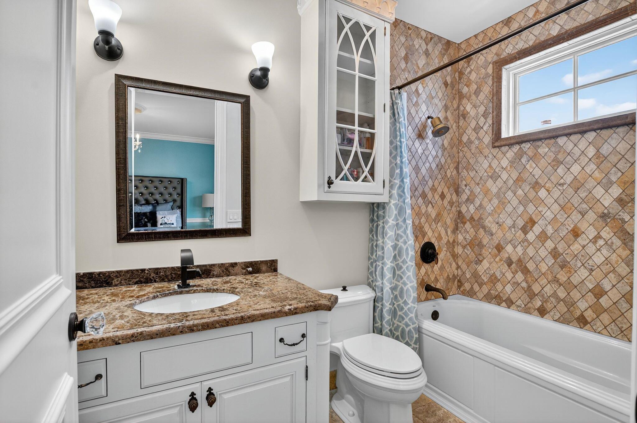 377 E Coconut Palm Road