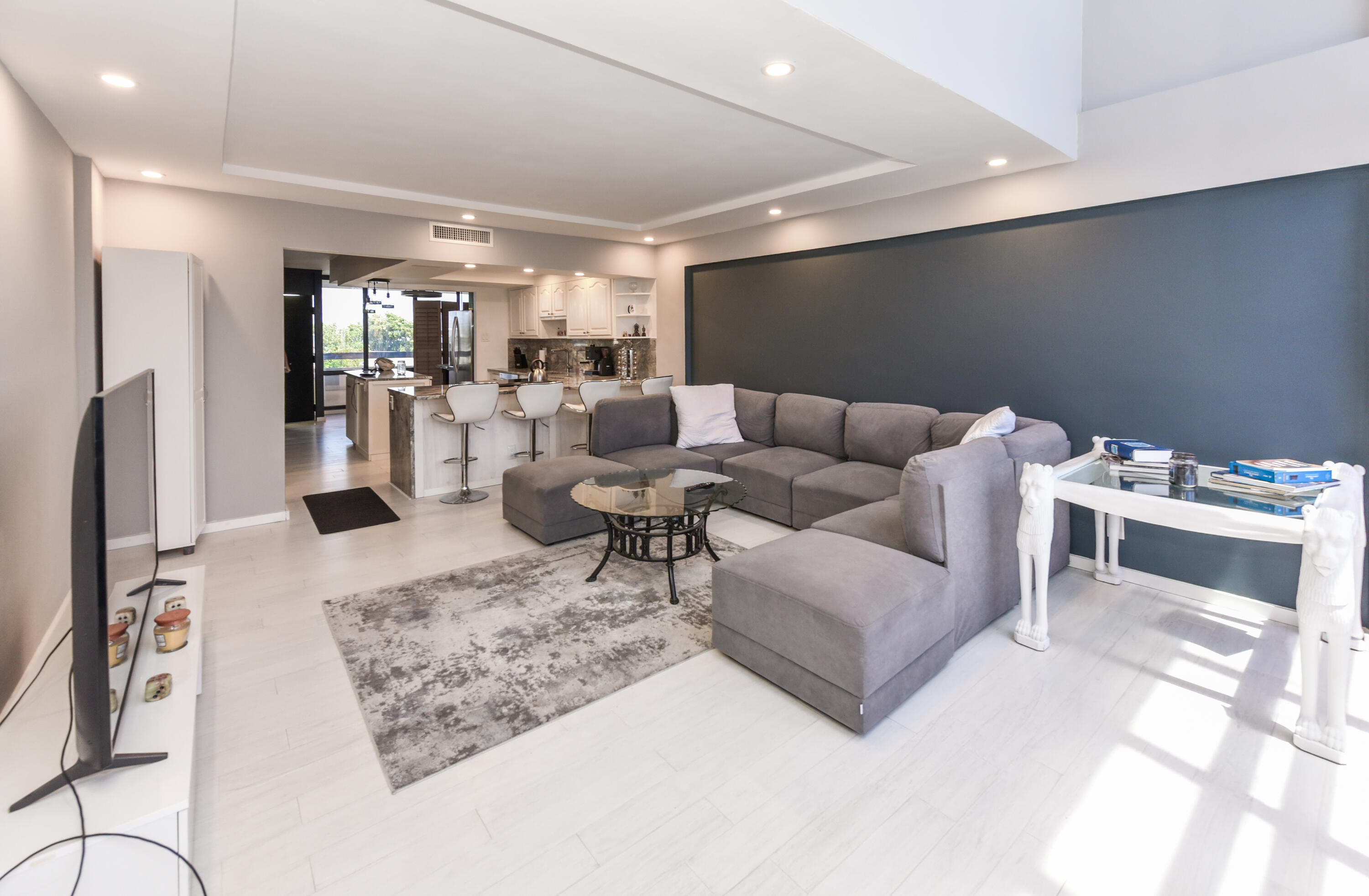 1401 S Federal Hwy 414 Highway 414