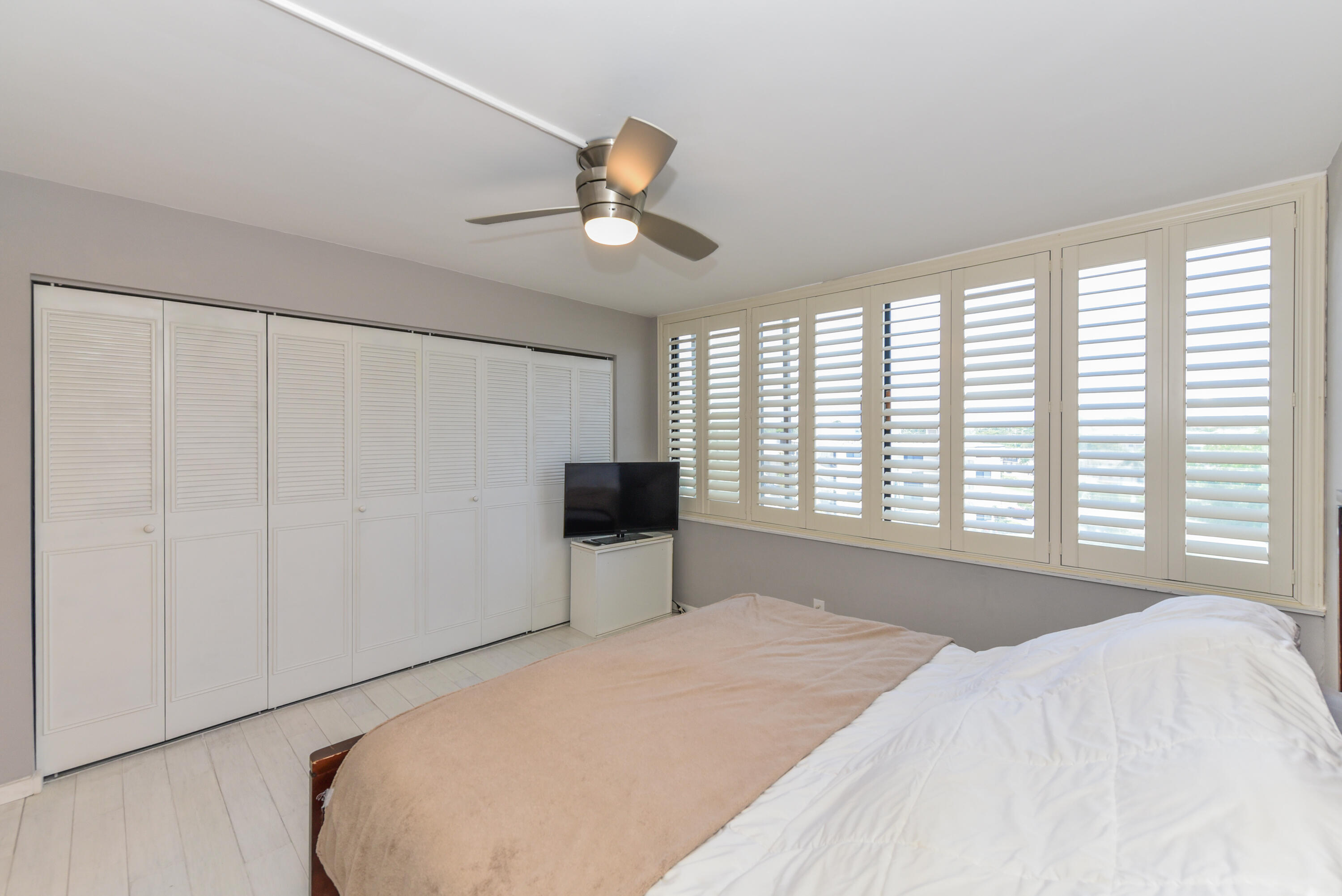 1401 S Federal Hwy 414 Highway 414