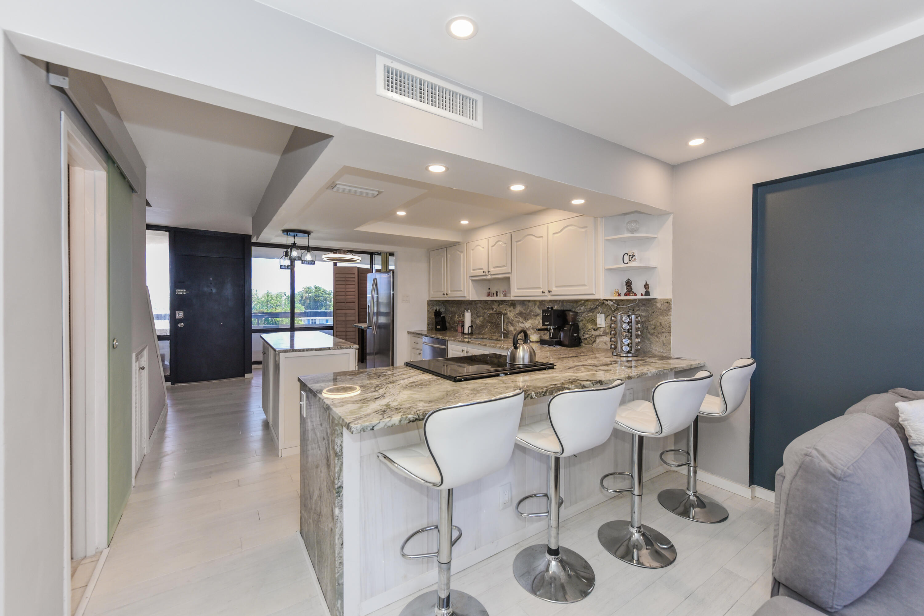 1401 S Federal Hwy 414 Highway 414