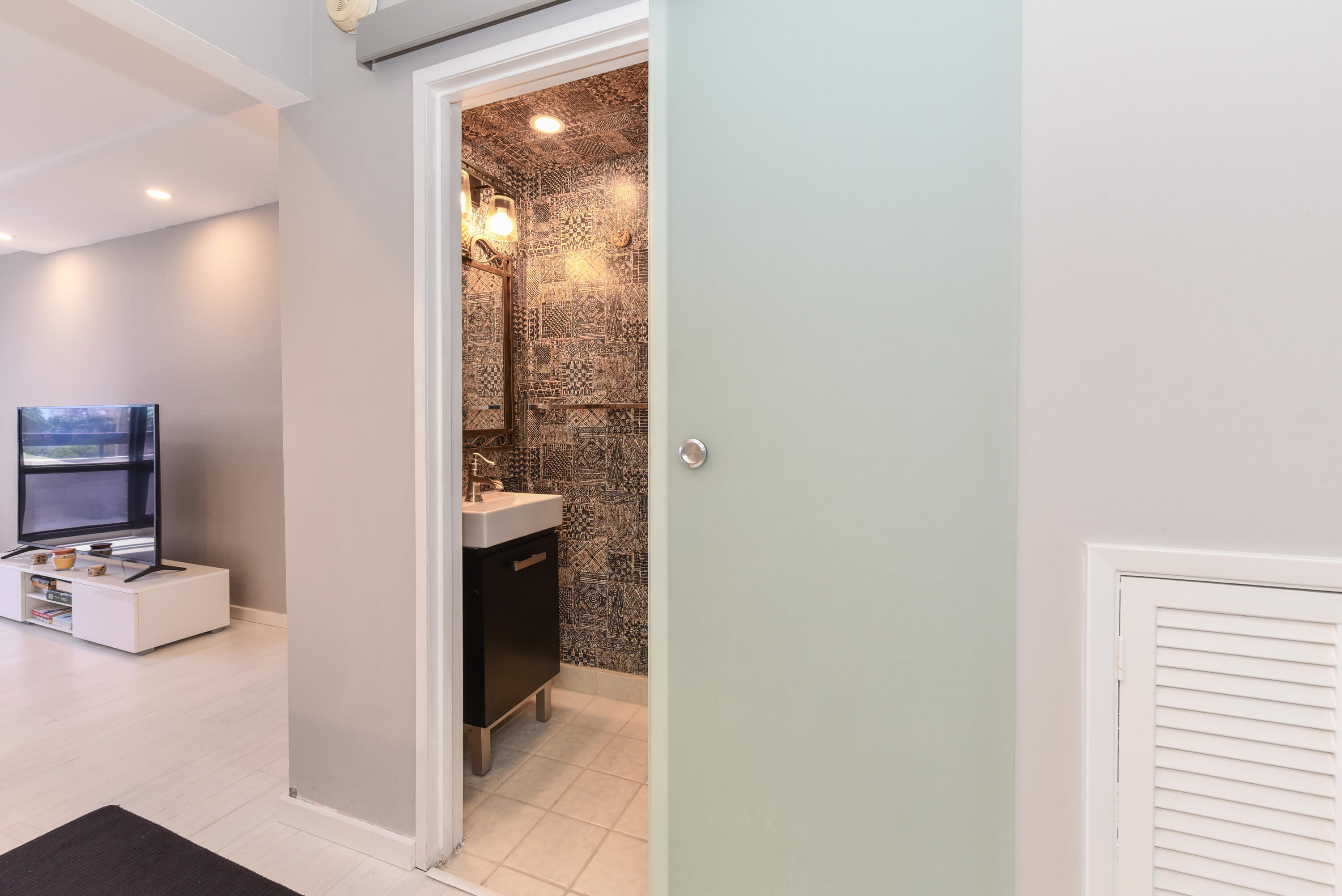 1401 S Federal Hwy 414 Highway 414