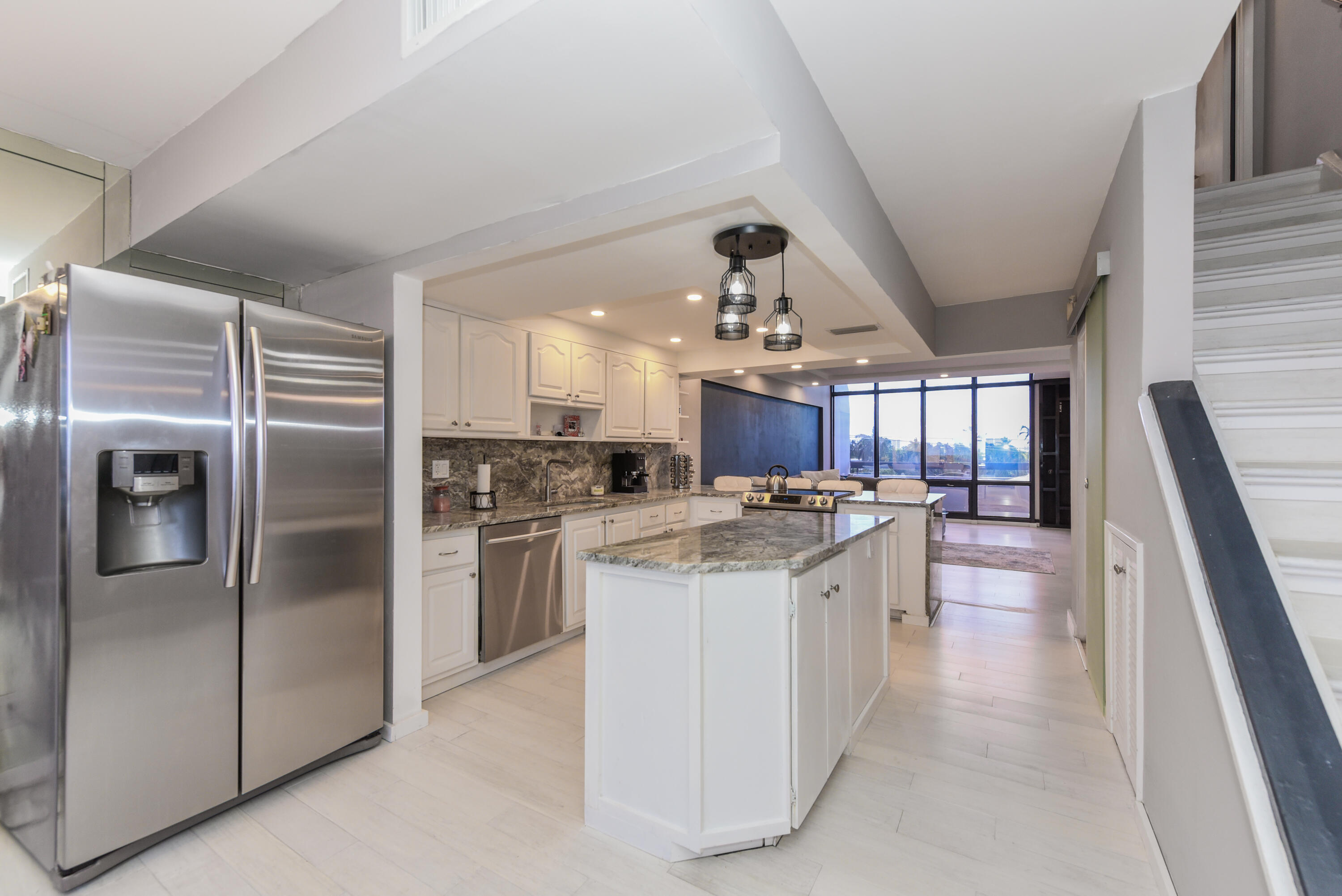 1401 S Federal Hwy 414 Highway 414