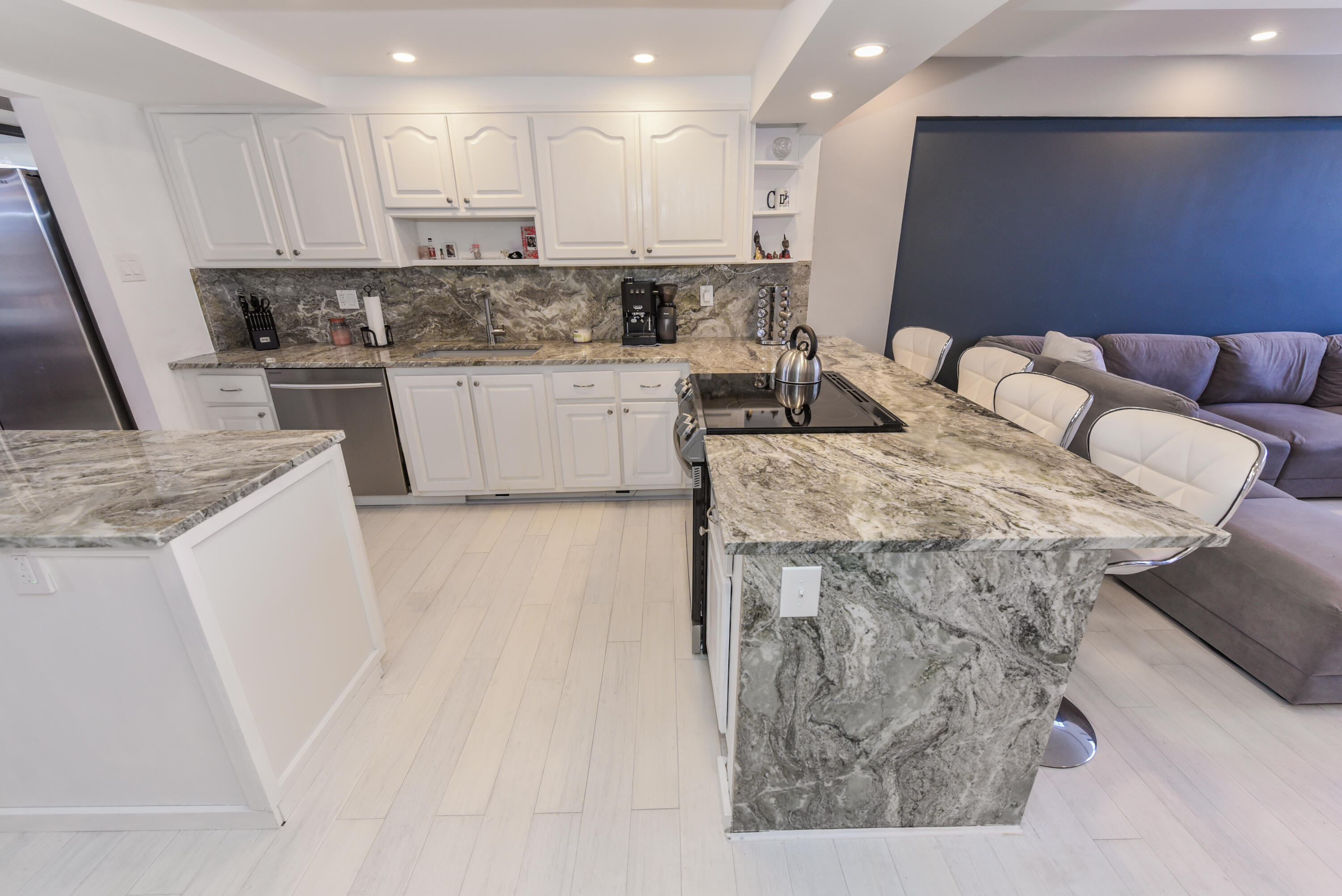 1401 S Federal Hwy 414 Highway 414