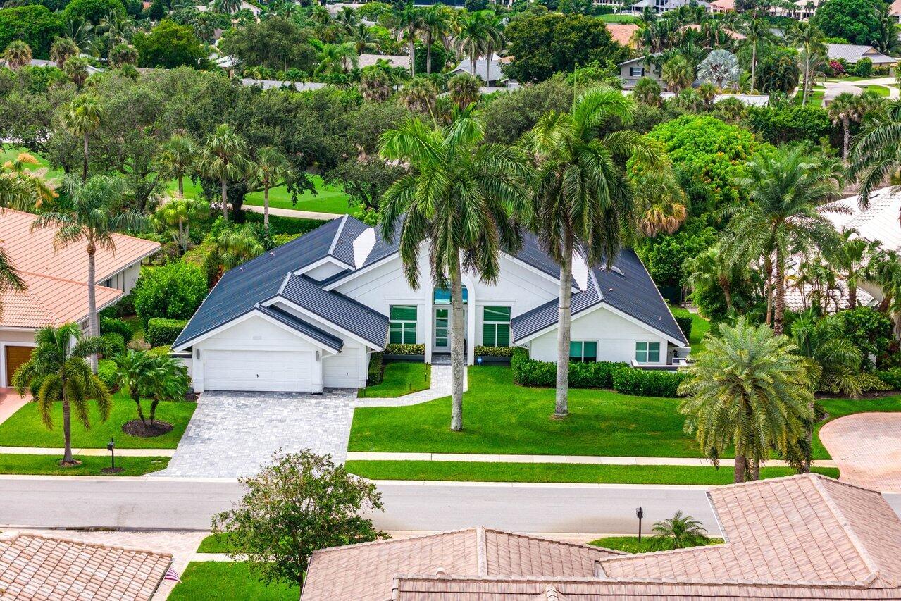 4564 Bocaire Boulevard