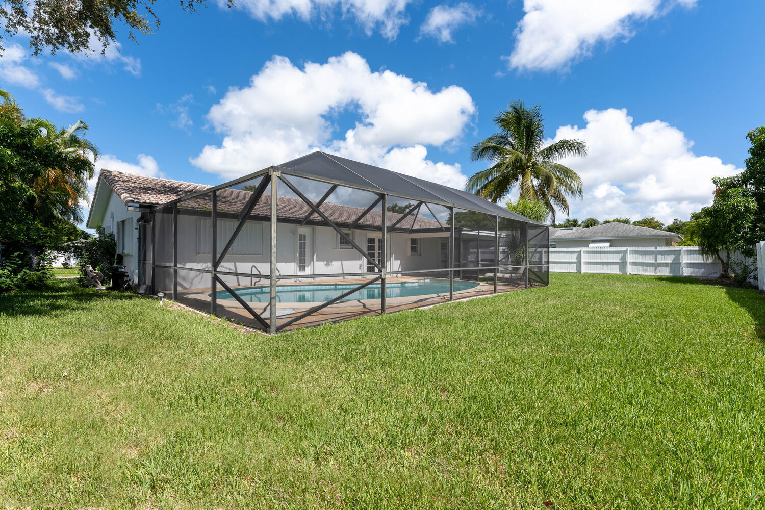 3554 NW 25 Terrace