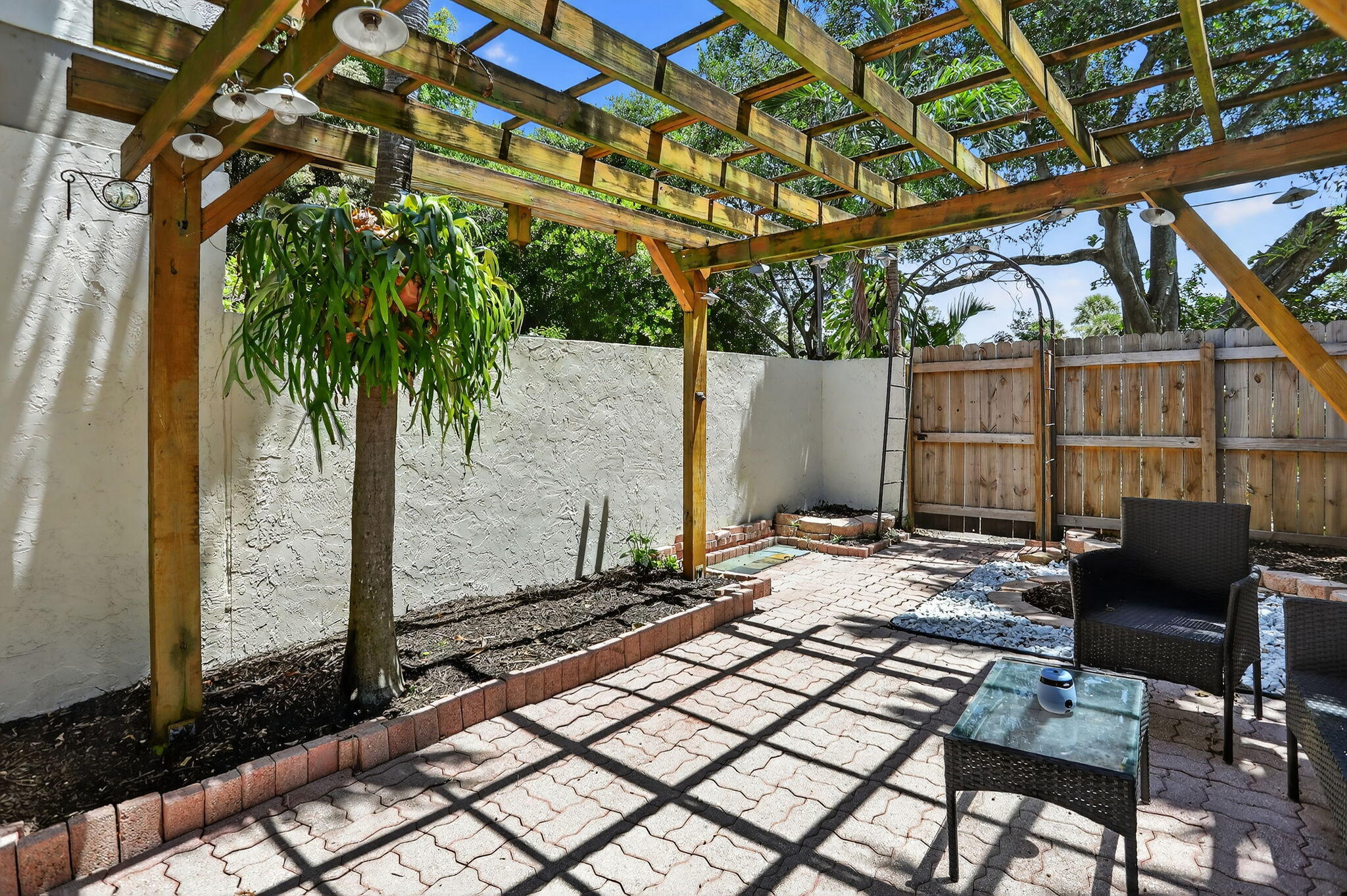 3072 S Oakland Forest Drive 406
