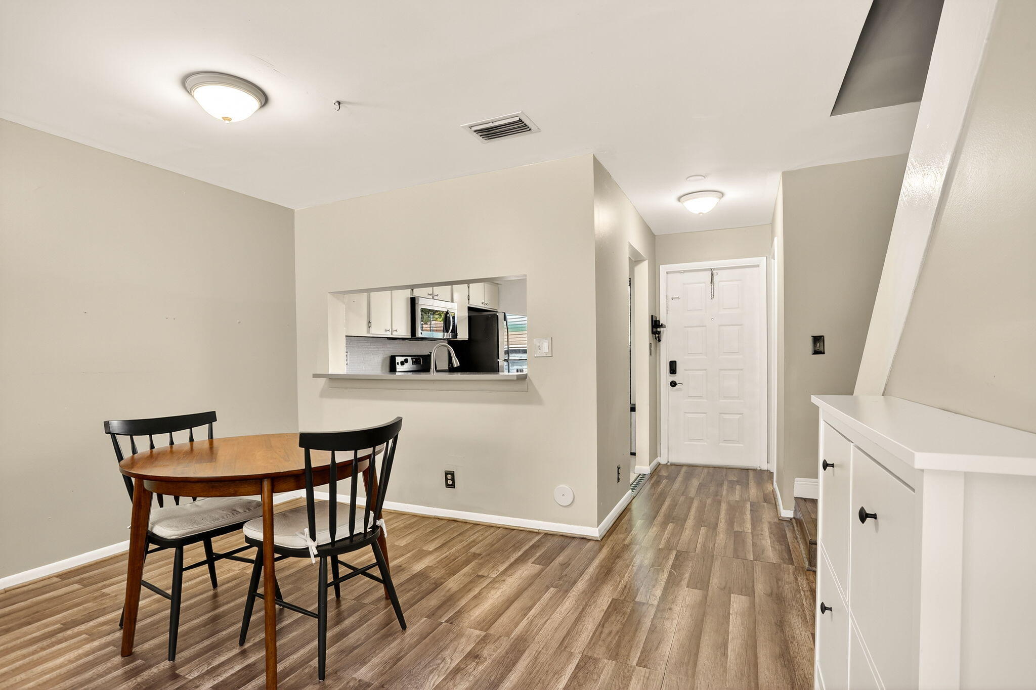 3072 S Oakland Forest Drive 406