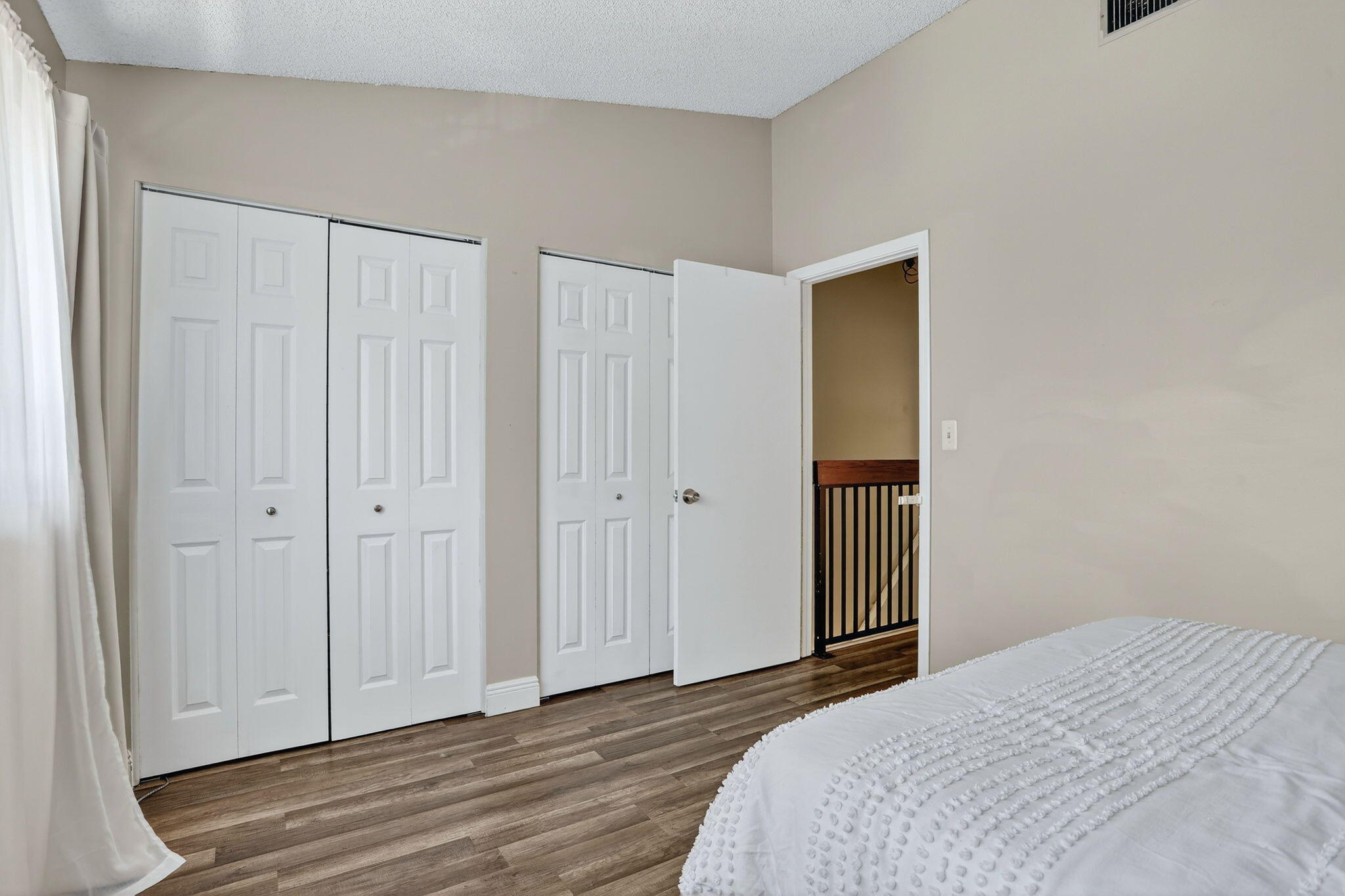 3072 S Oakland Forest Drive 406