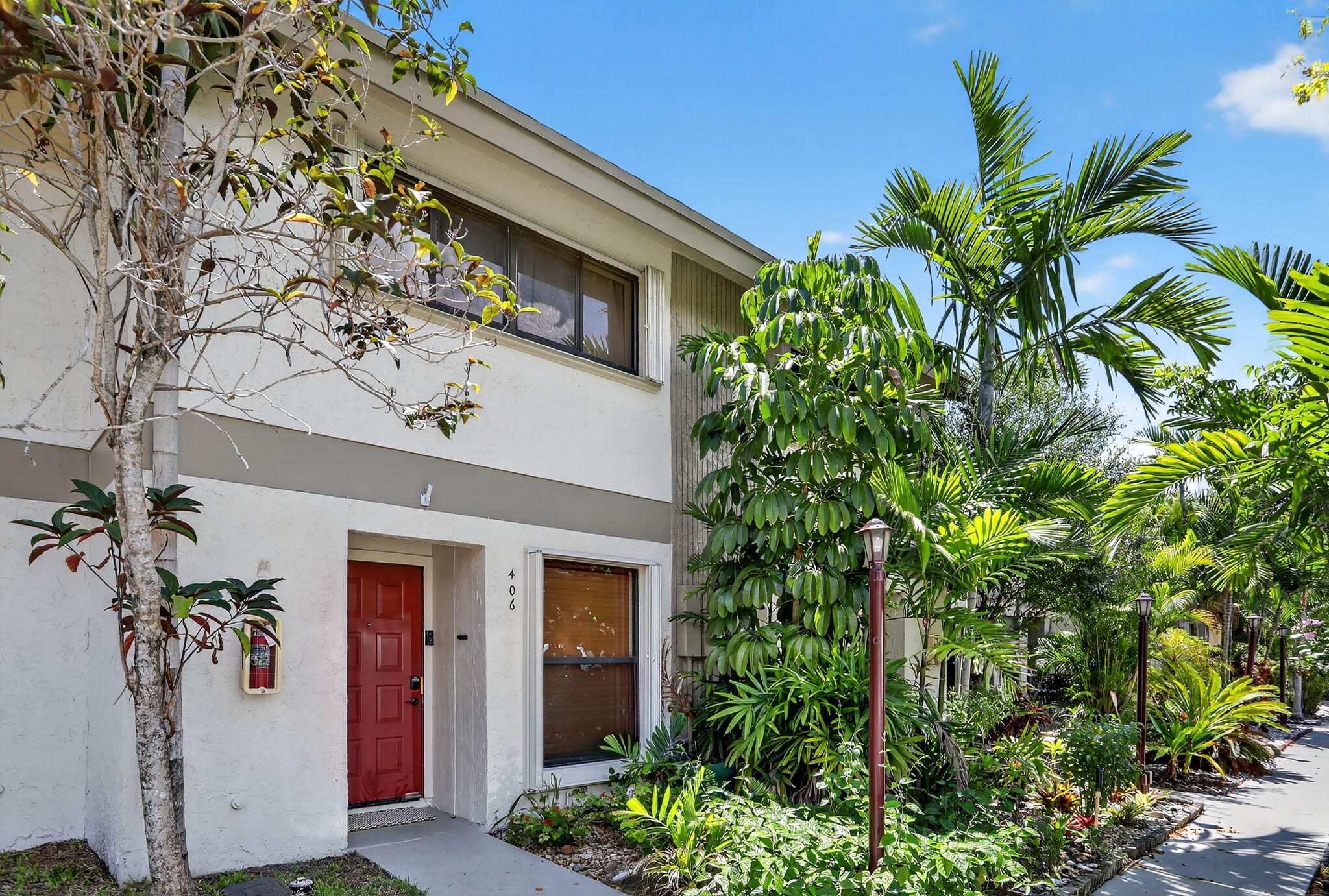 3072 S Oakland Forest Drive 406