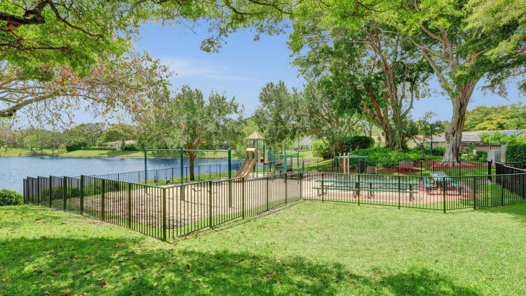 2382 NW 31st Street