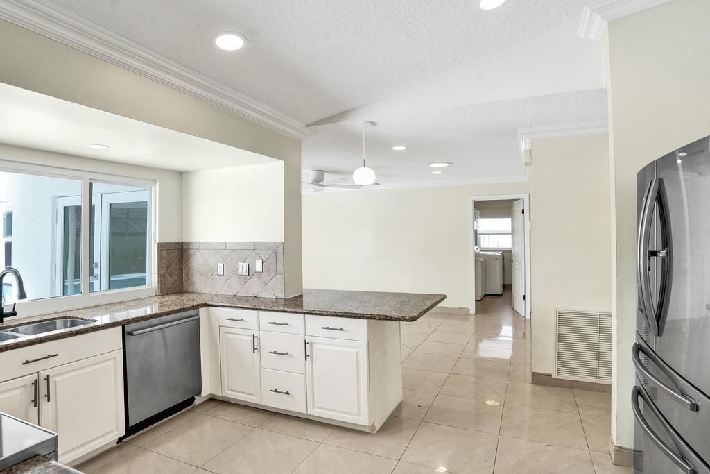 2382 NW 31st Street