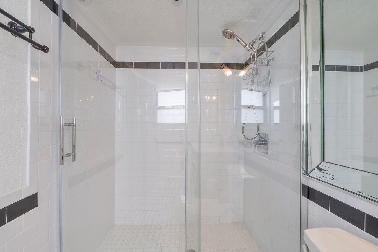 2851 S Ocean Boulevard 3a