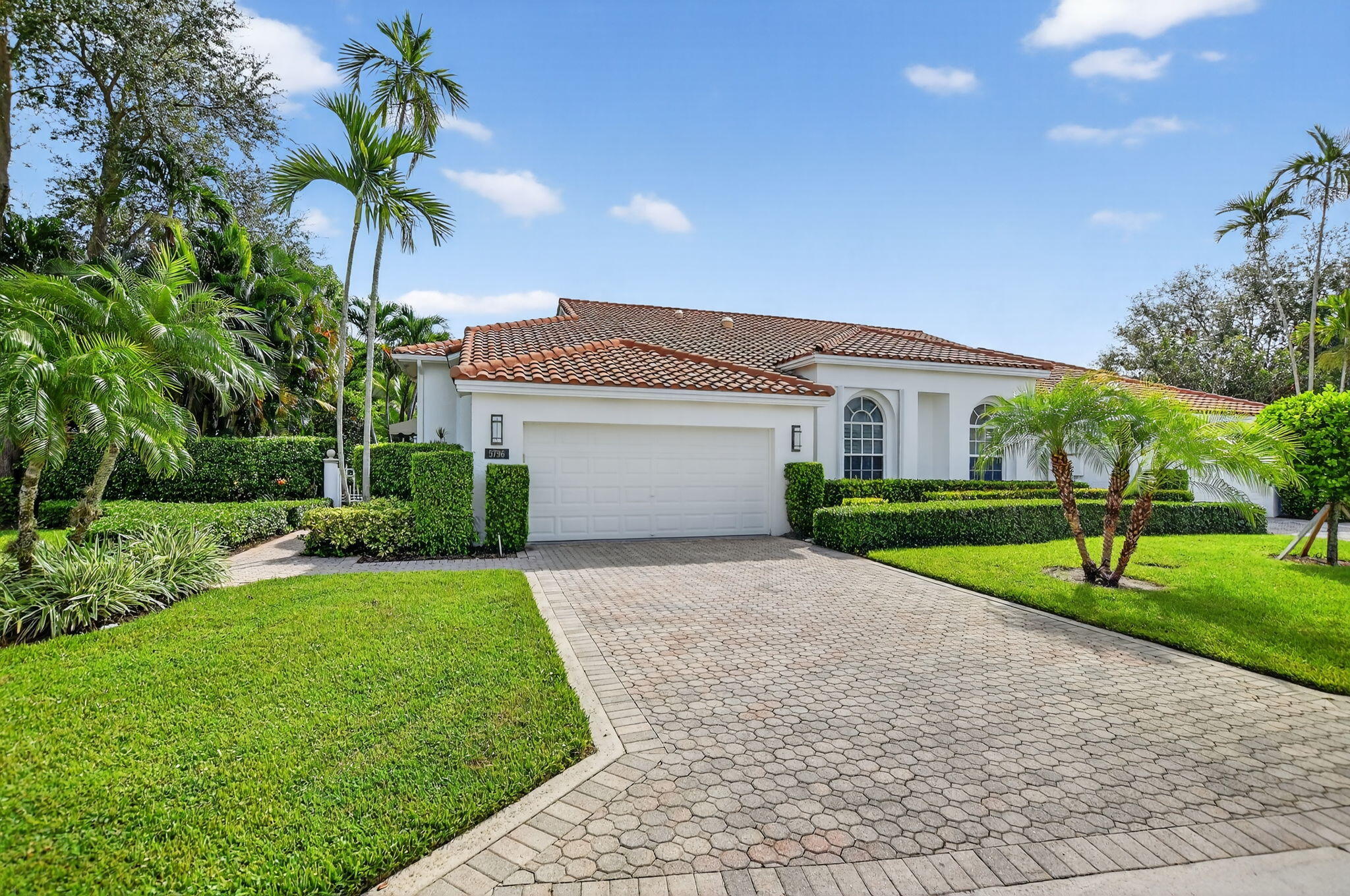 5796 NW 24th Terrace