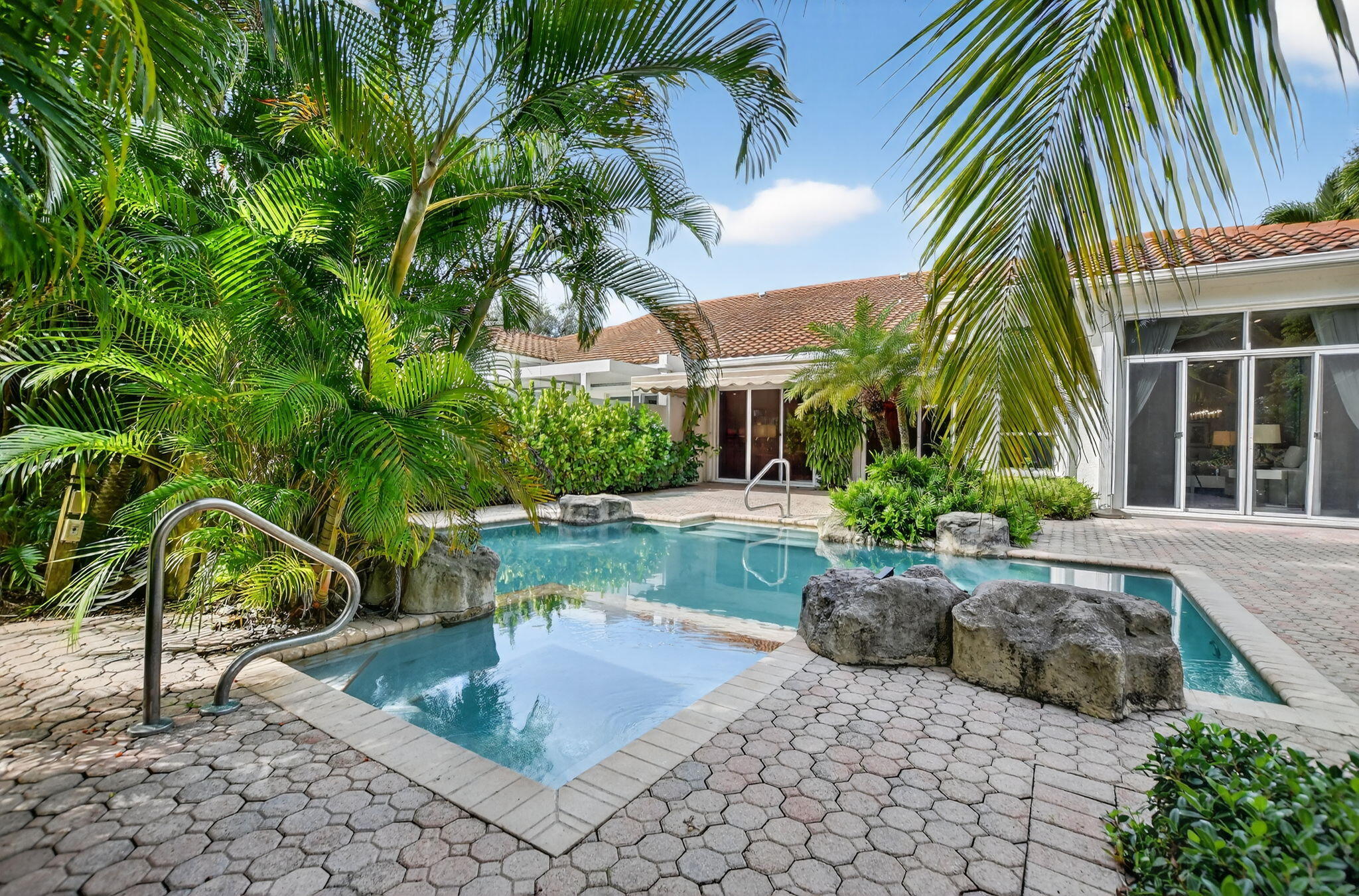 5796 NW 24th Terrace