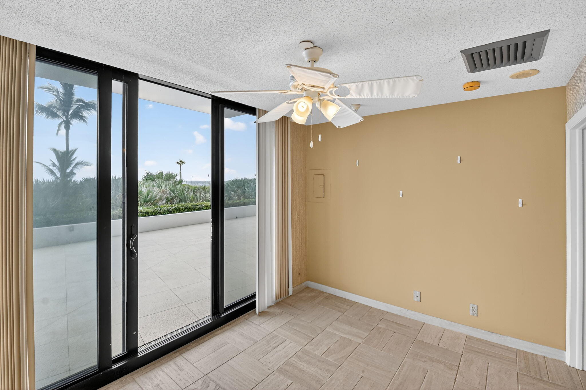 1500 S Ocean Boulevard 1603/04