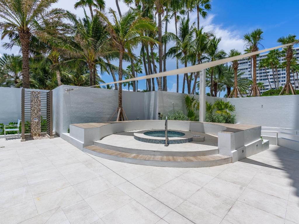 1500 S Ocean Boulevard 1603/04