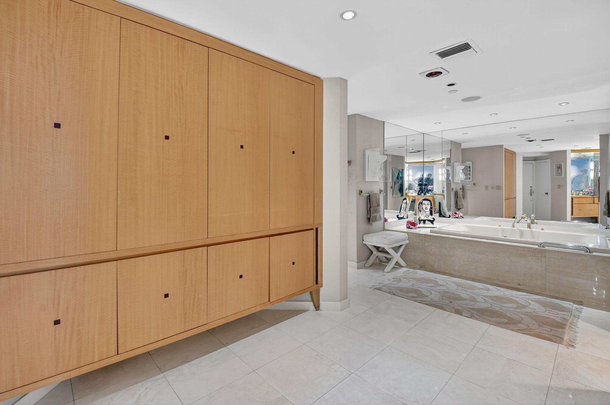 1500 S Ocean Boulevard 1603/04