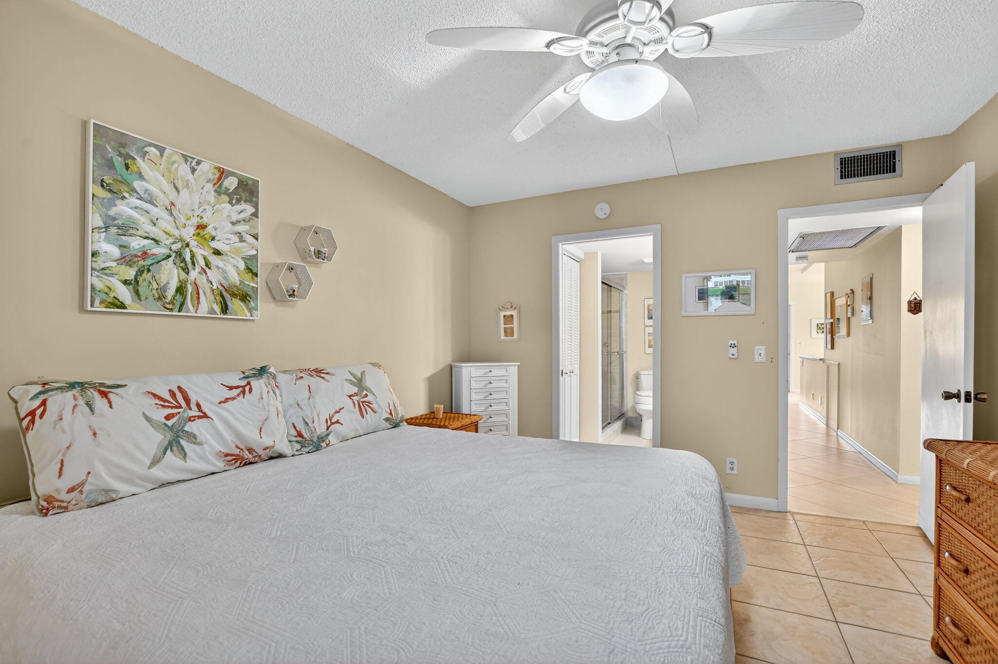 1049 Wolverton C