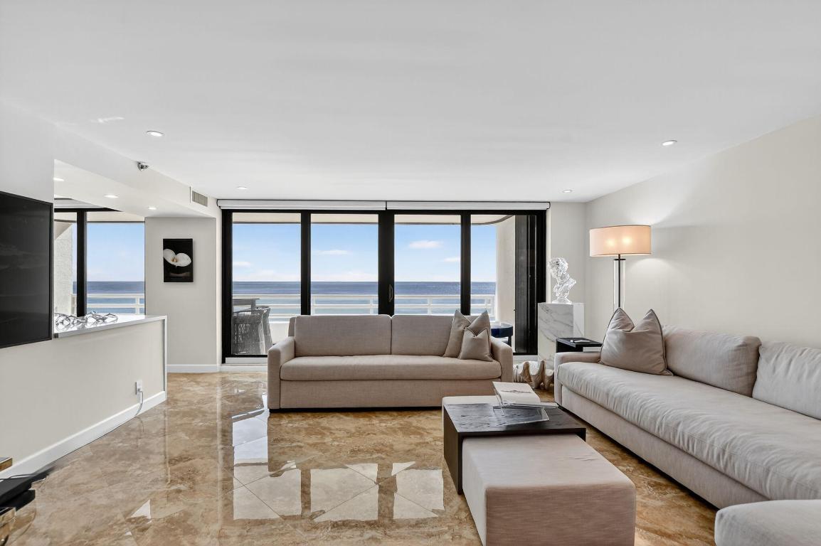 1500 S Ocean Boulevard 704