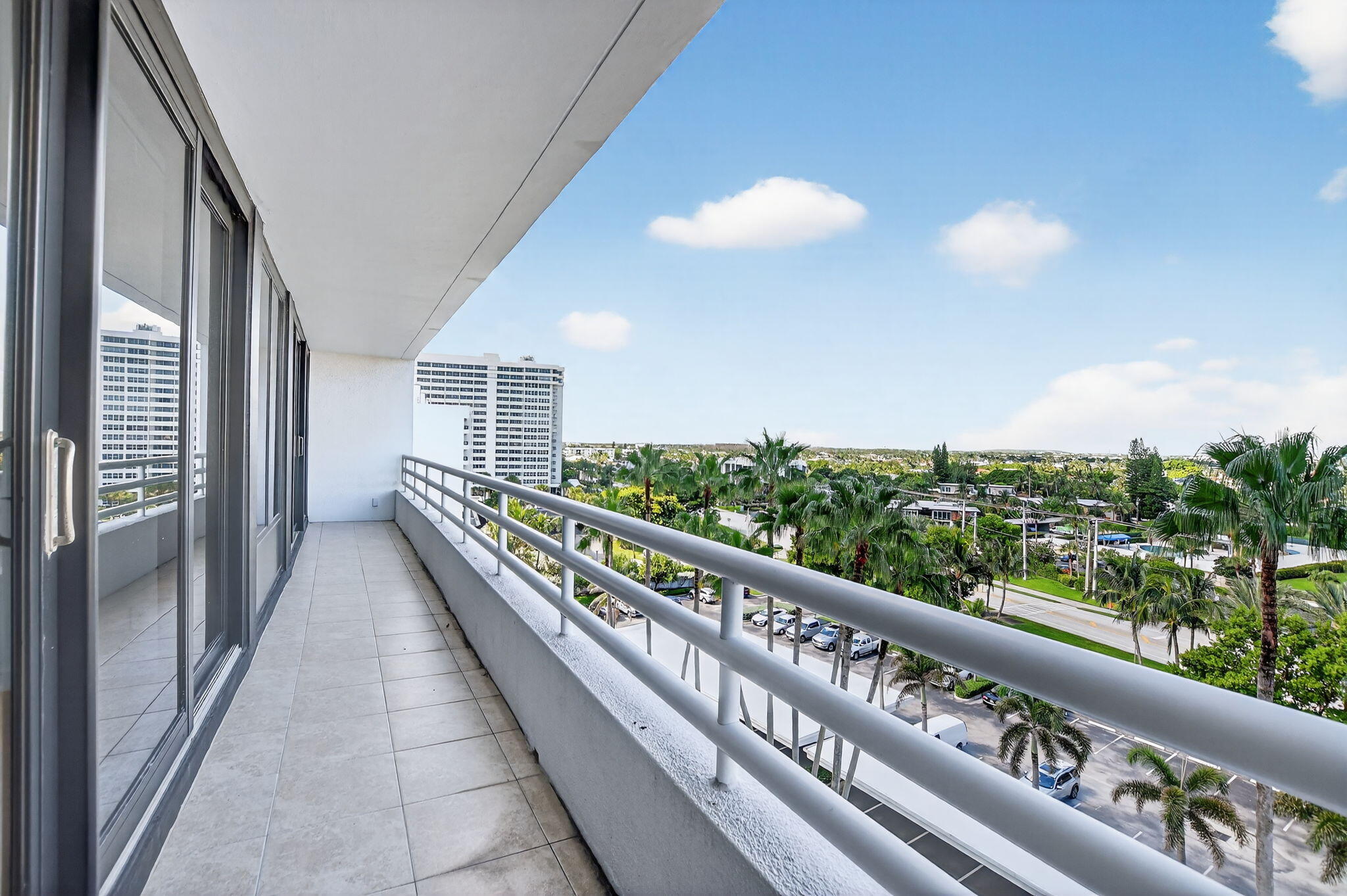 1500 S Ocean Boulevard 704