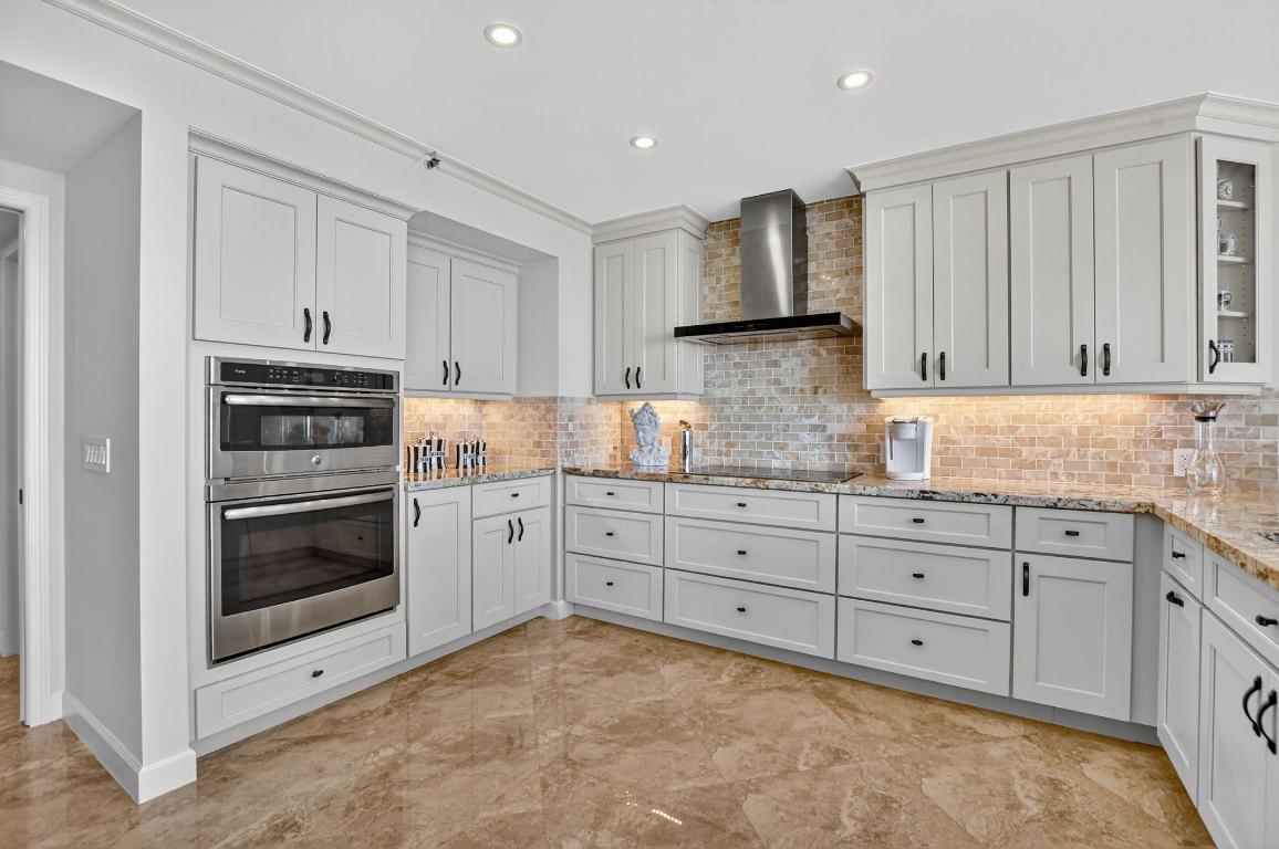 1500 S Ocean Boulevard 704