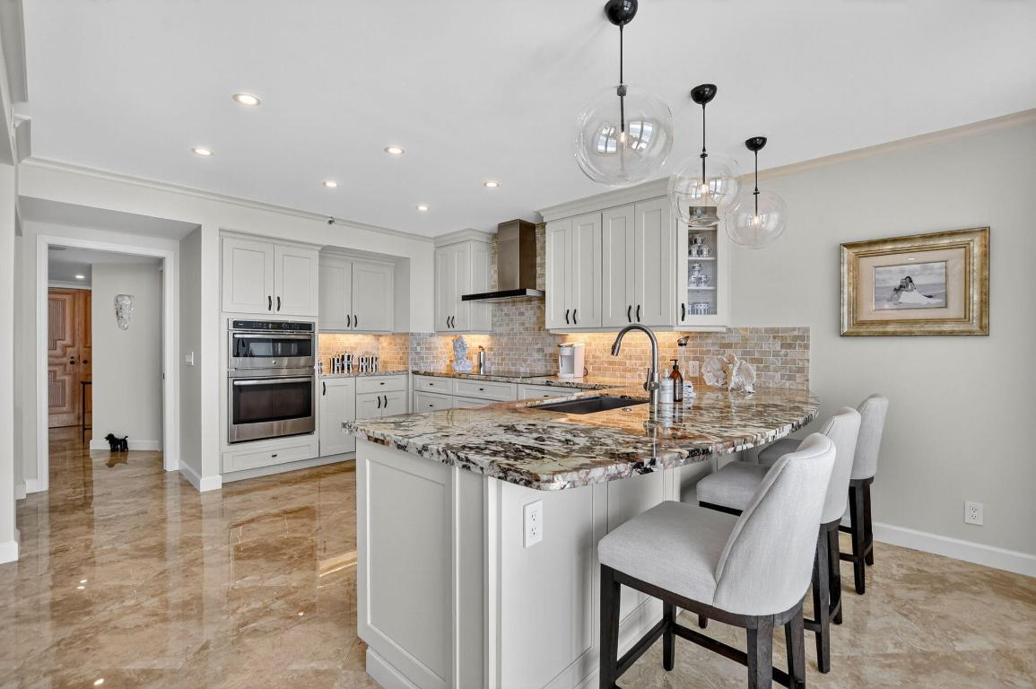 1500 S Ocean Boulevard 704