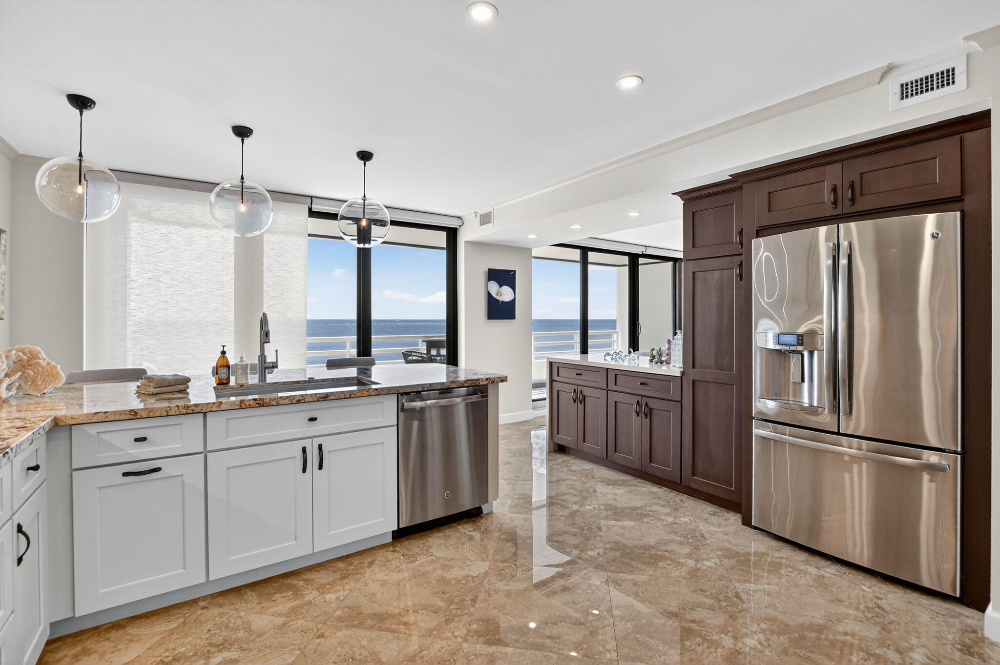 1500 S Ocean Boulevard 704