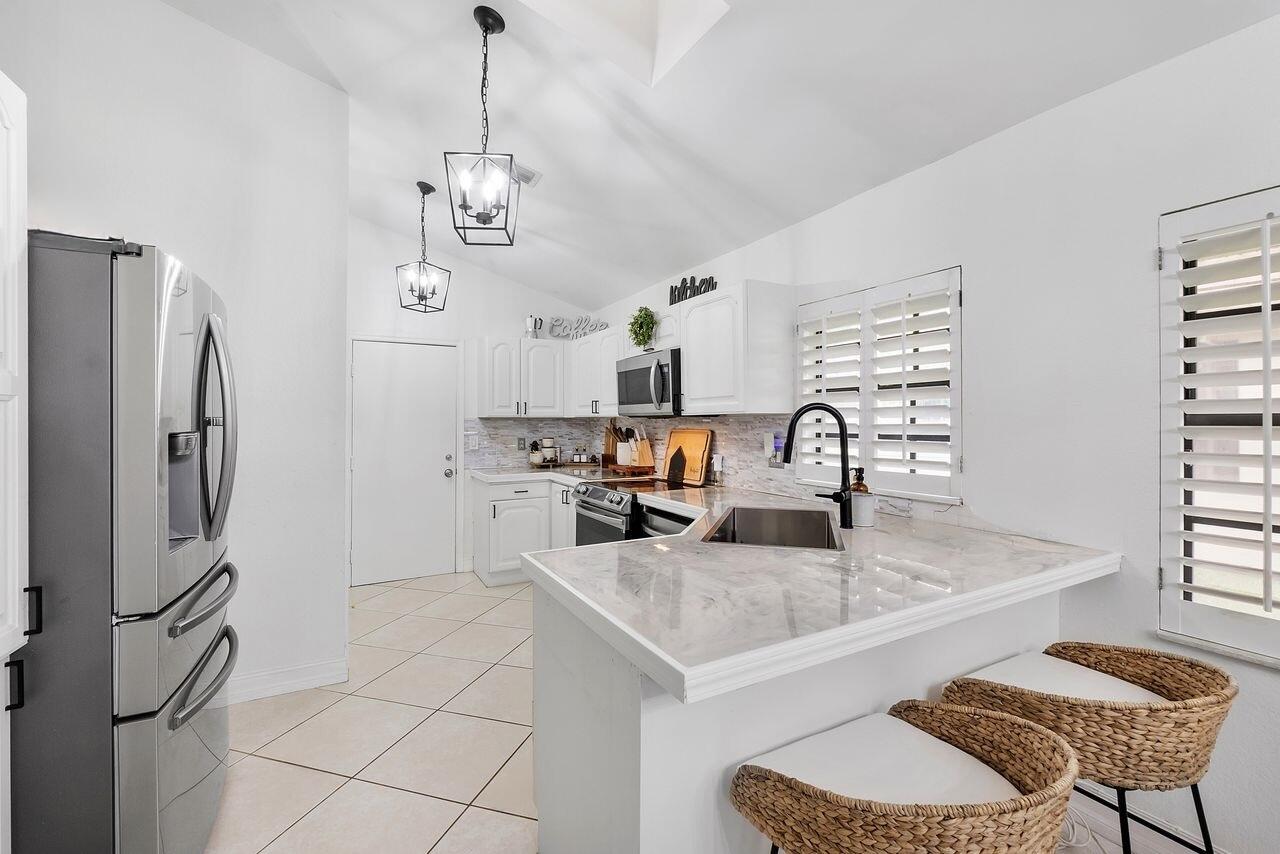 6852 Bitterbush Place