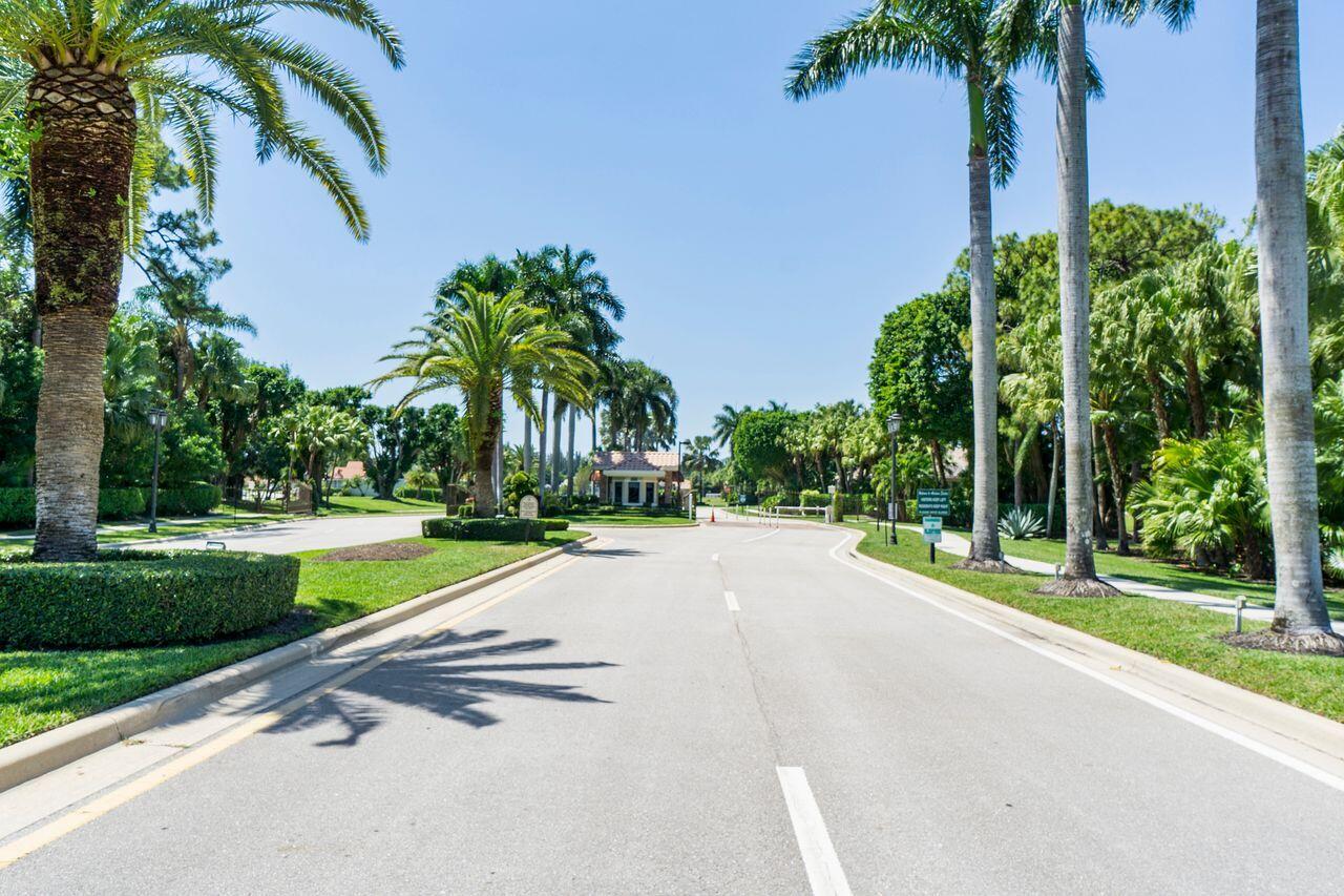 6852 Bitterbush Place