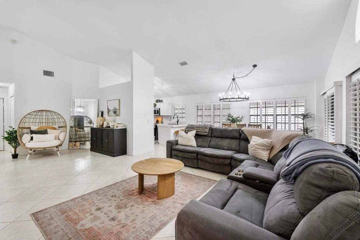 6852 Bitterbush Place