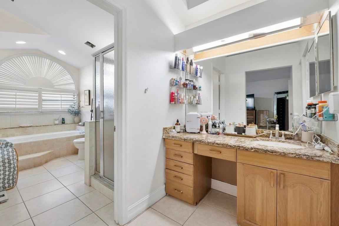 6852 Bitterbush Place