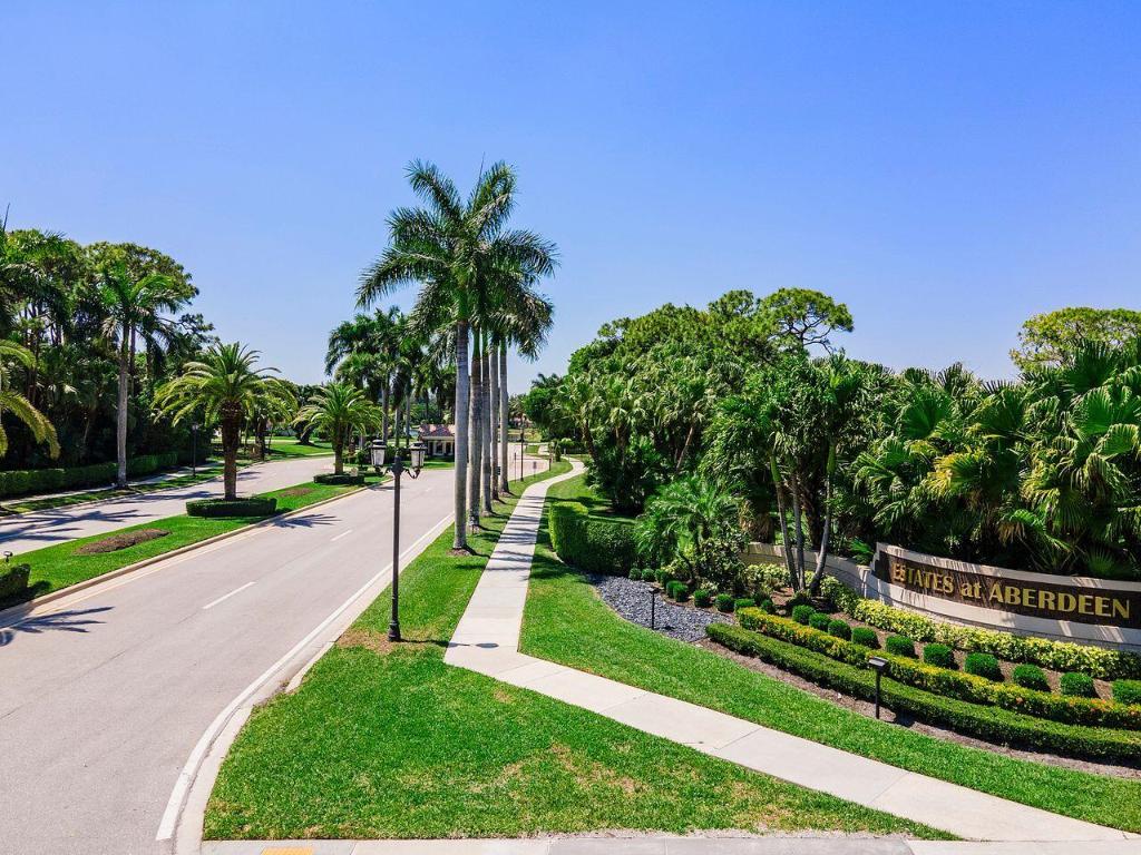 6852 Bitterbush Place