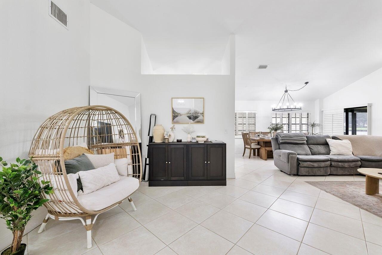 6852 Bitterbush Place