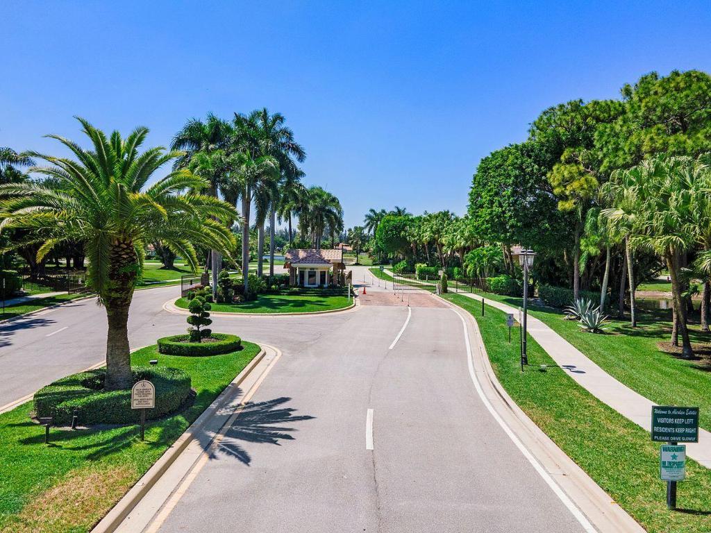 6852 Bitterbush Place