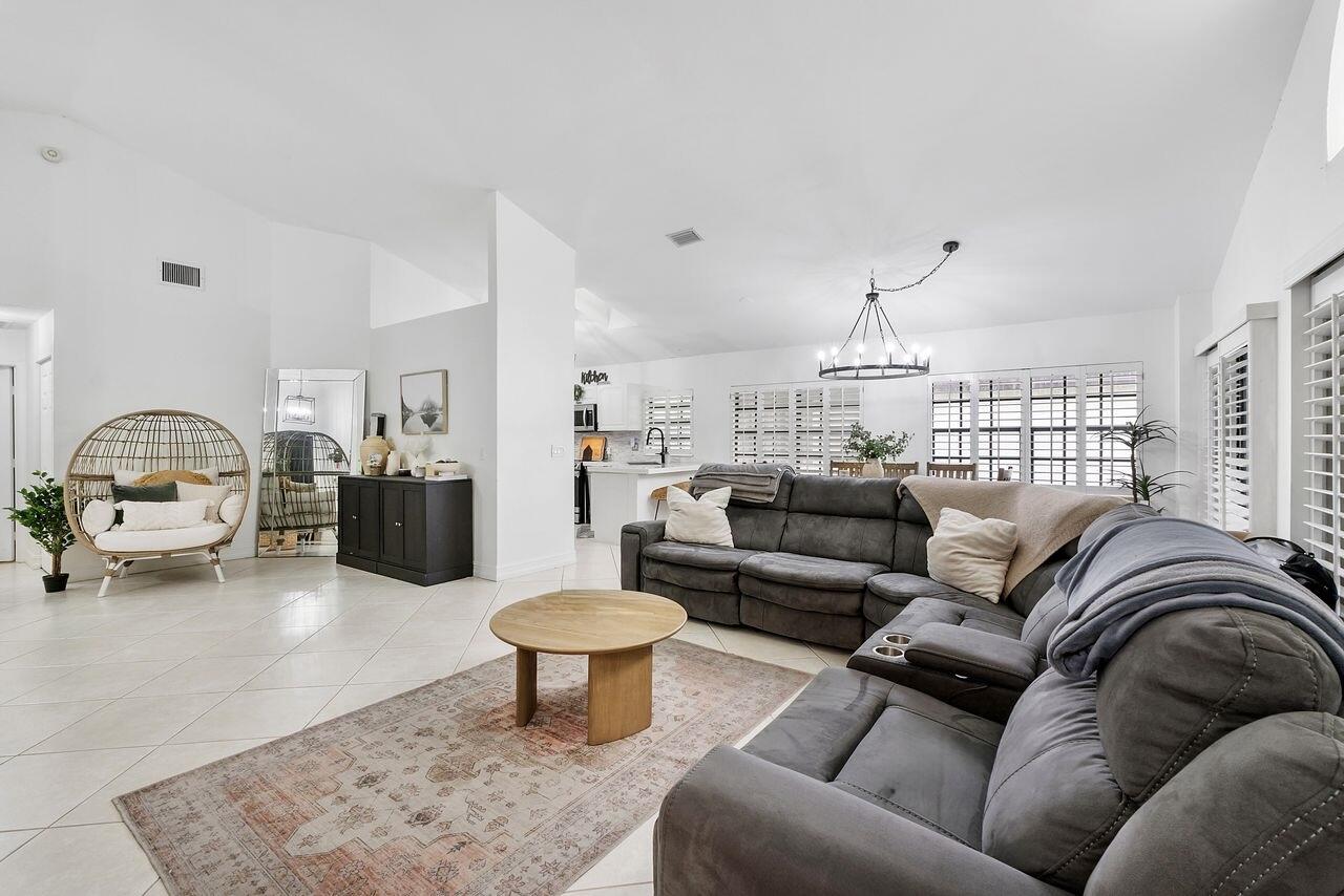 6852 Bitterbush Place