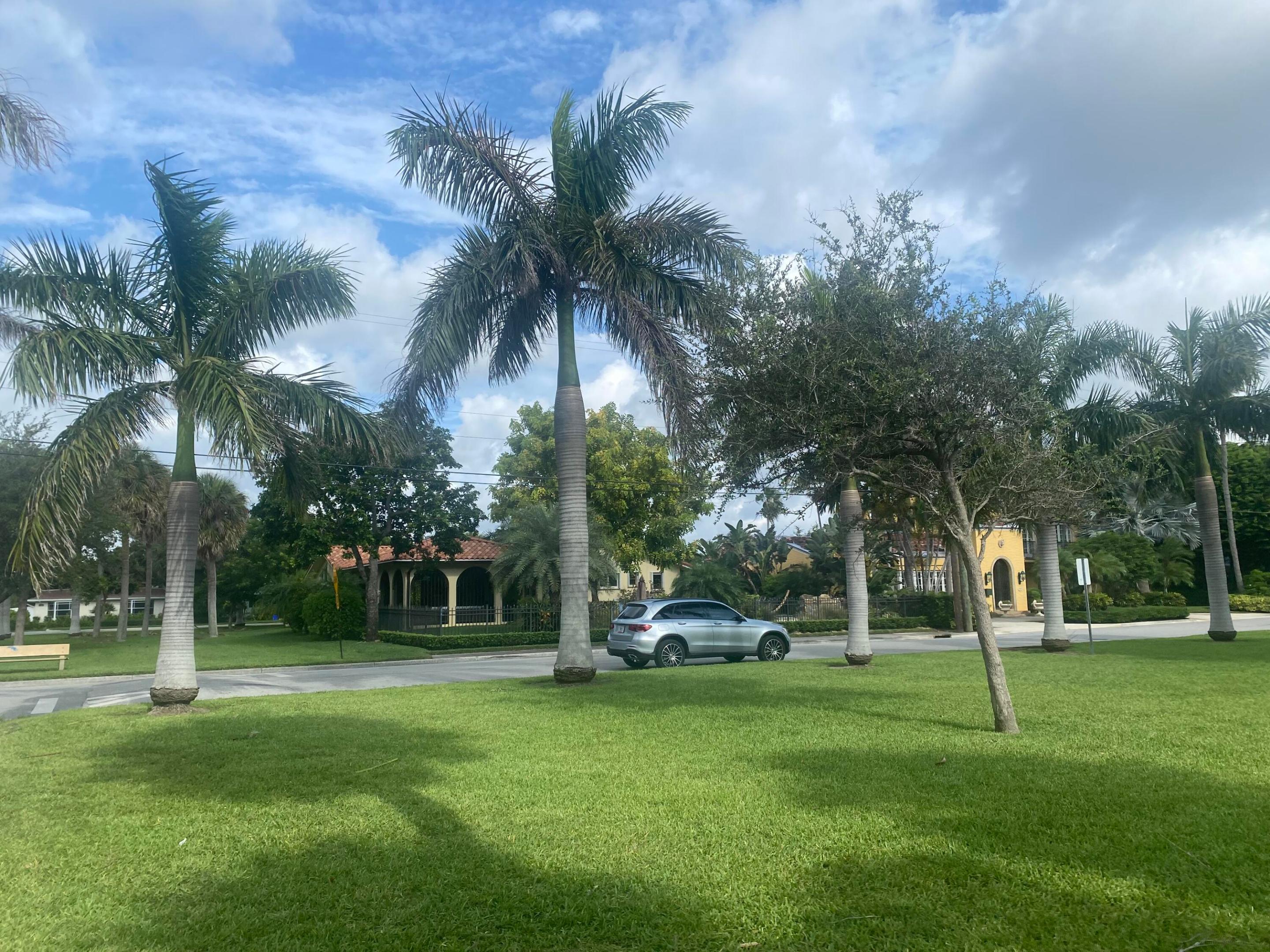 1120 S Federal Highway