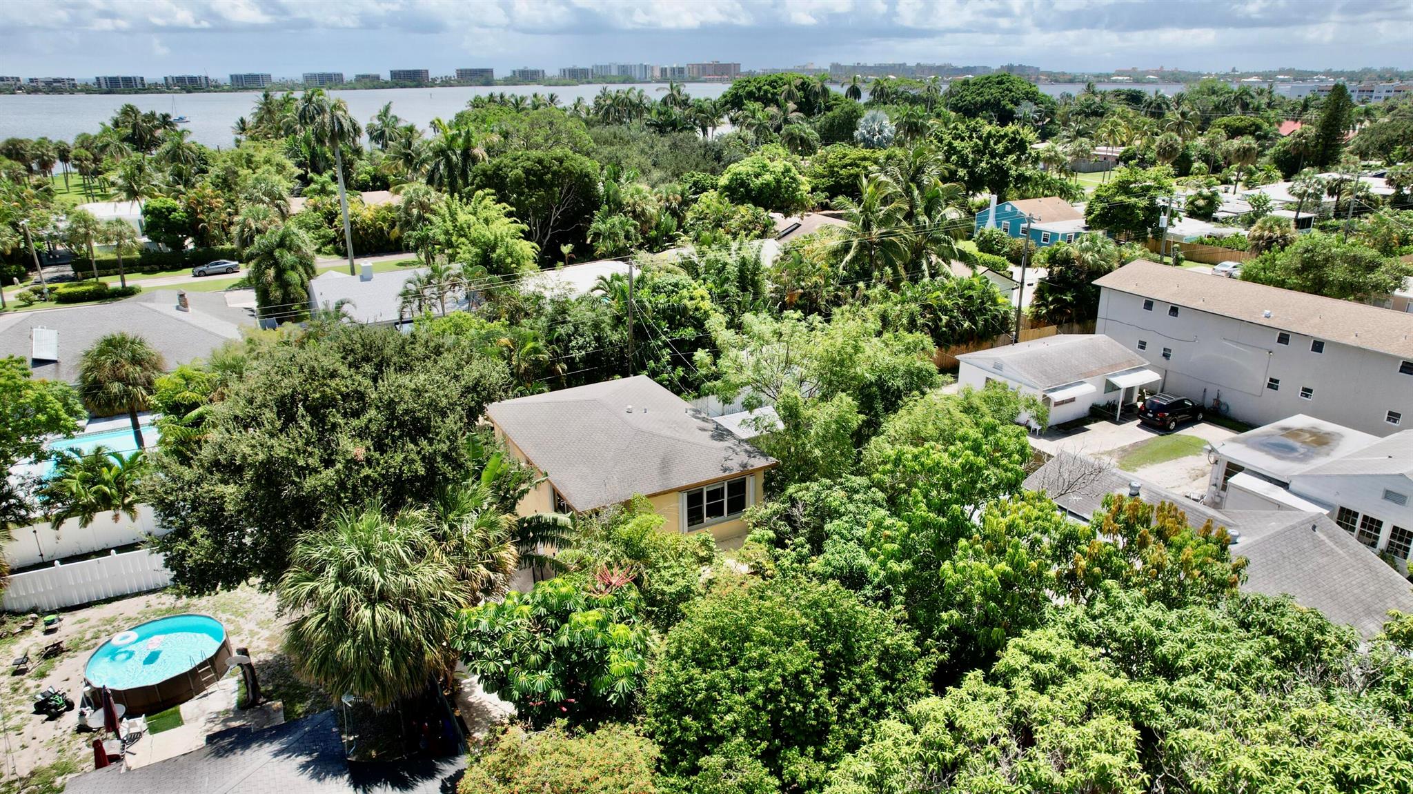 1120 S Federal Highway