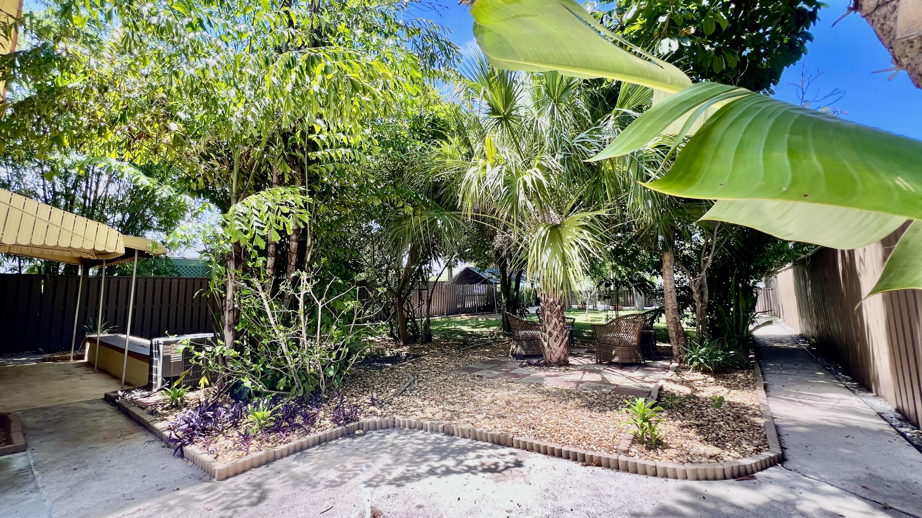 1120 S Federal Highway