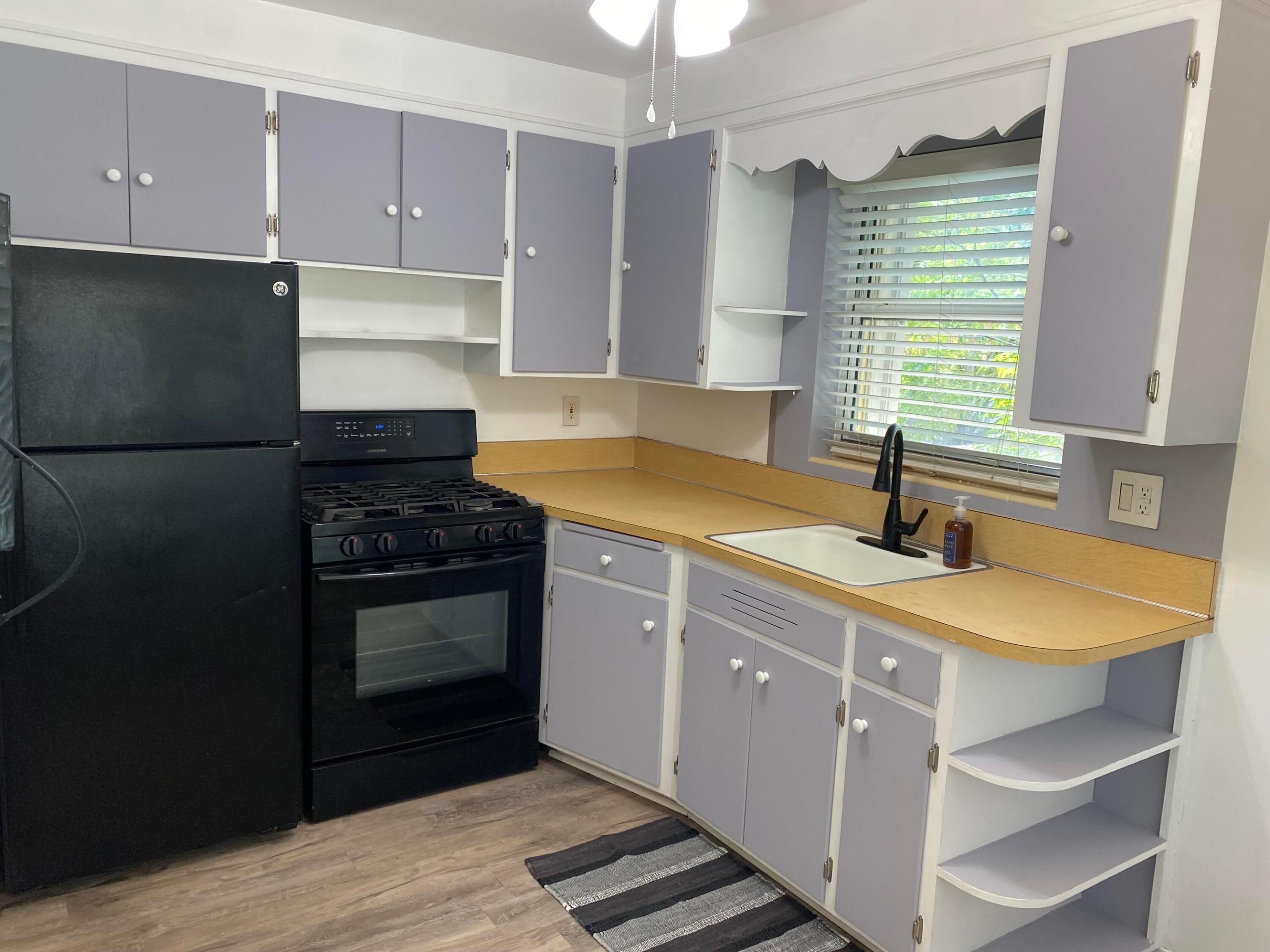 1120 S Federal Highway