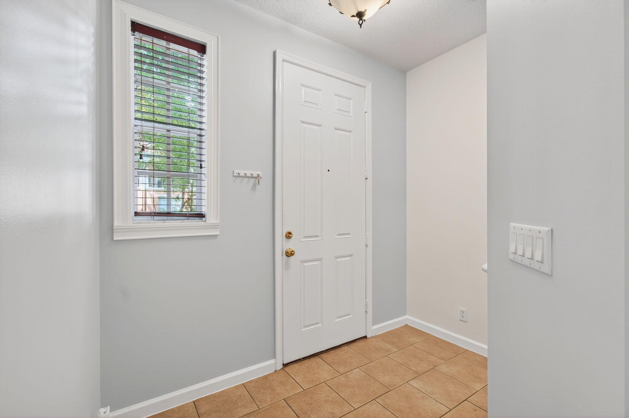 4582 Danson Way